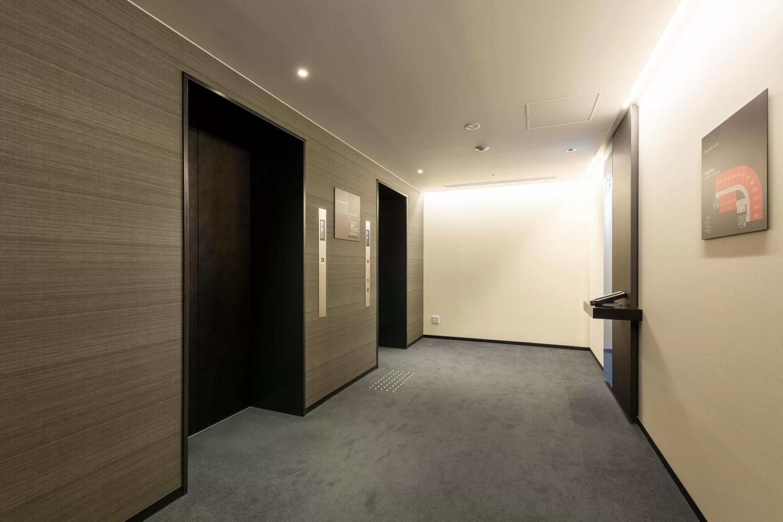 elevator in The OneFive Kyoto Shijo