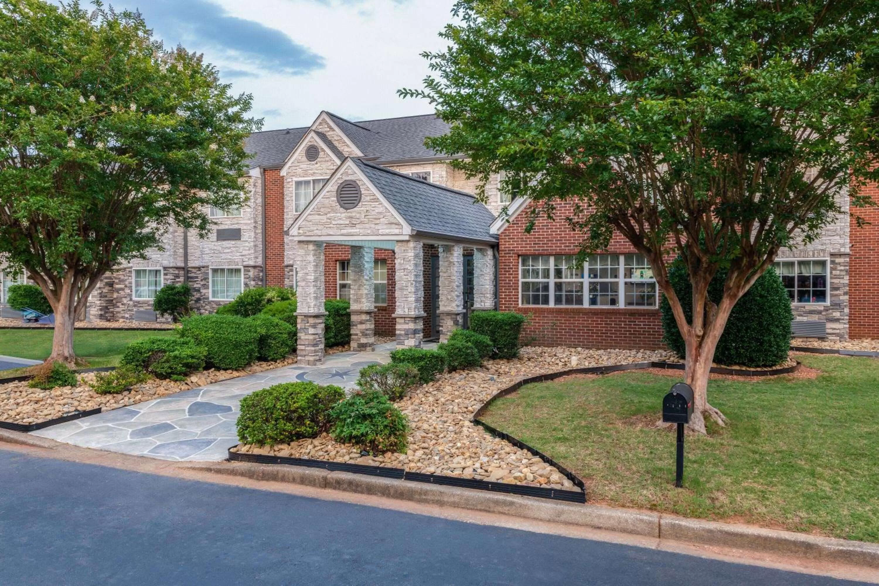 Property building in Microtel Inn by Wyndham Spartanburg Duncan