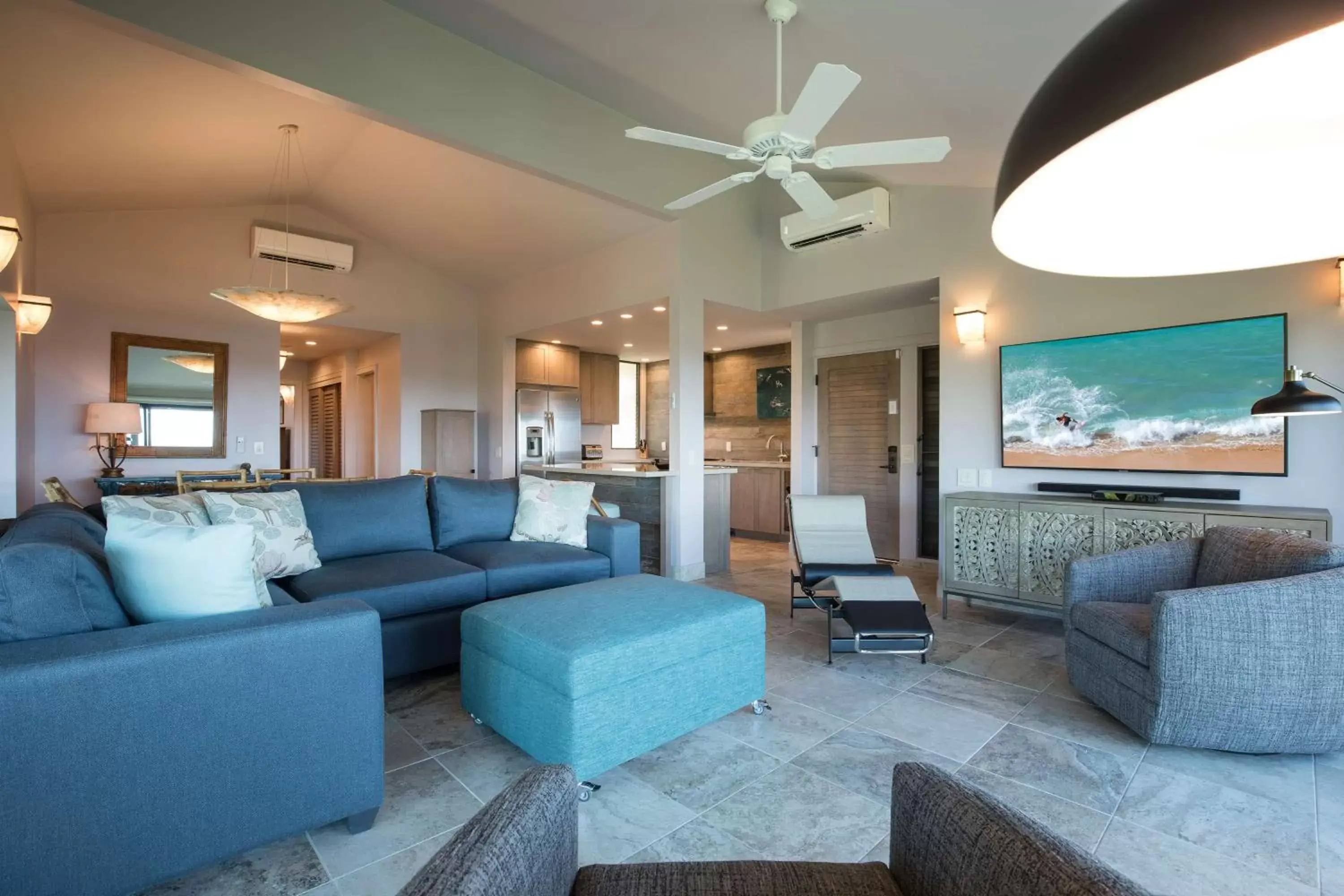 Photo of the whole room, Seating Area in Wailea Beach Villas, a Destination by Hyatt Residence