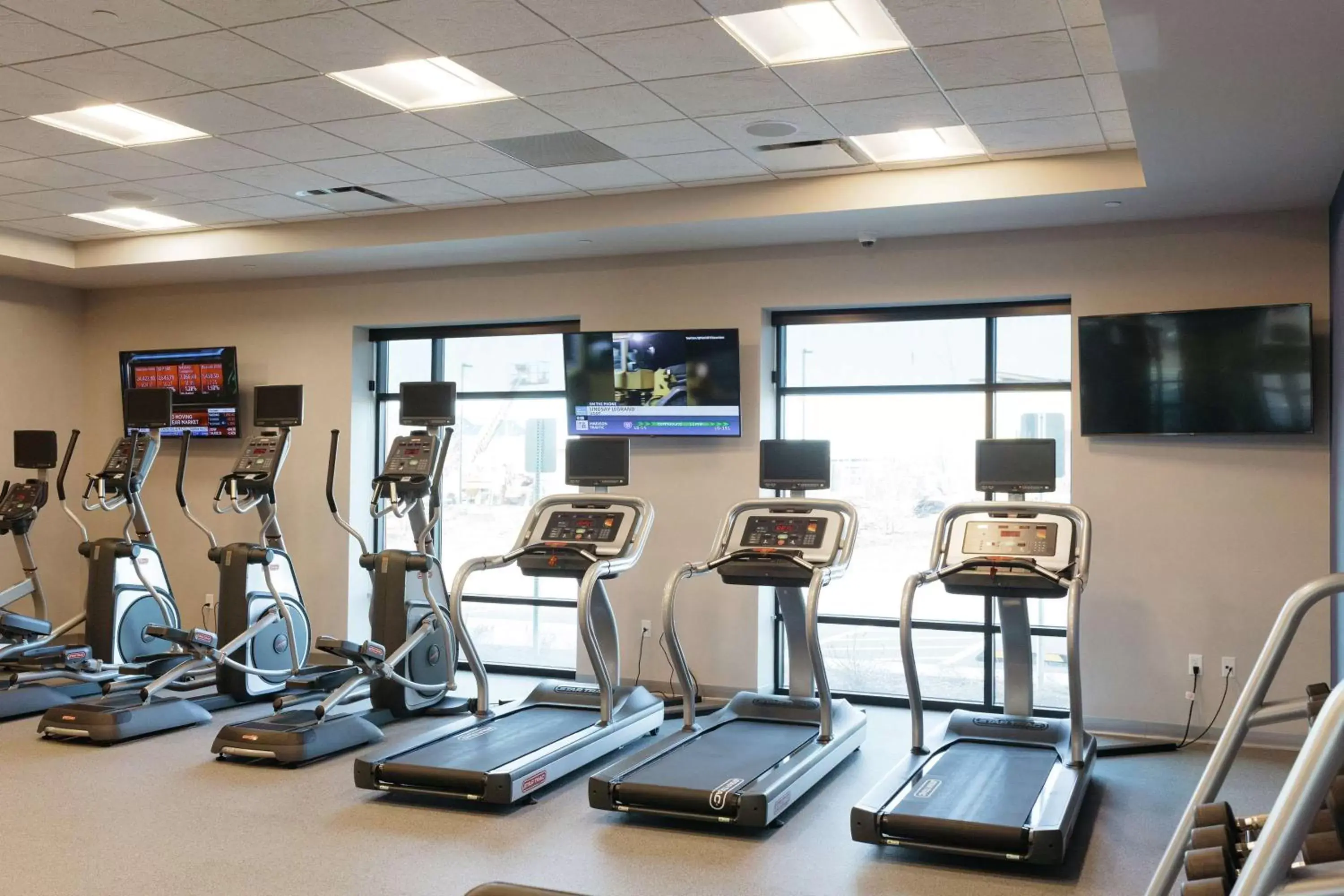 Fitness centre/facilities, Fitness Center/Facilities in Hilton Garden Inn Madison Sun Prairie