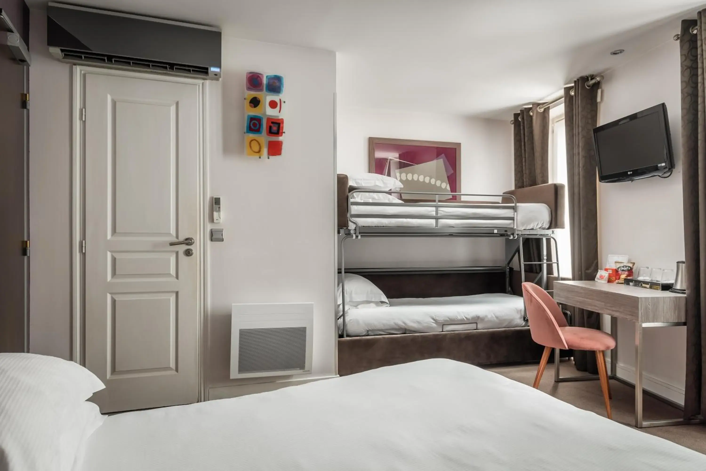 bunk bed, Bed in Arc De Triomphe bunk bed, Bed in Arc De Triomphe