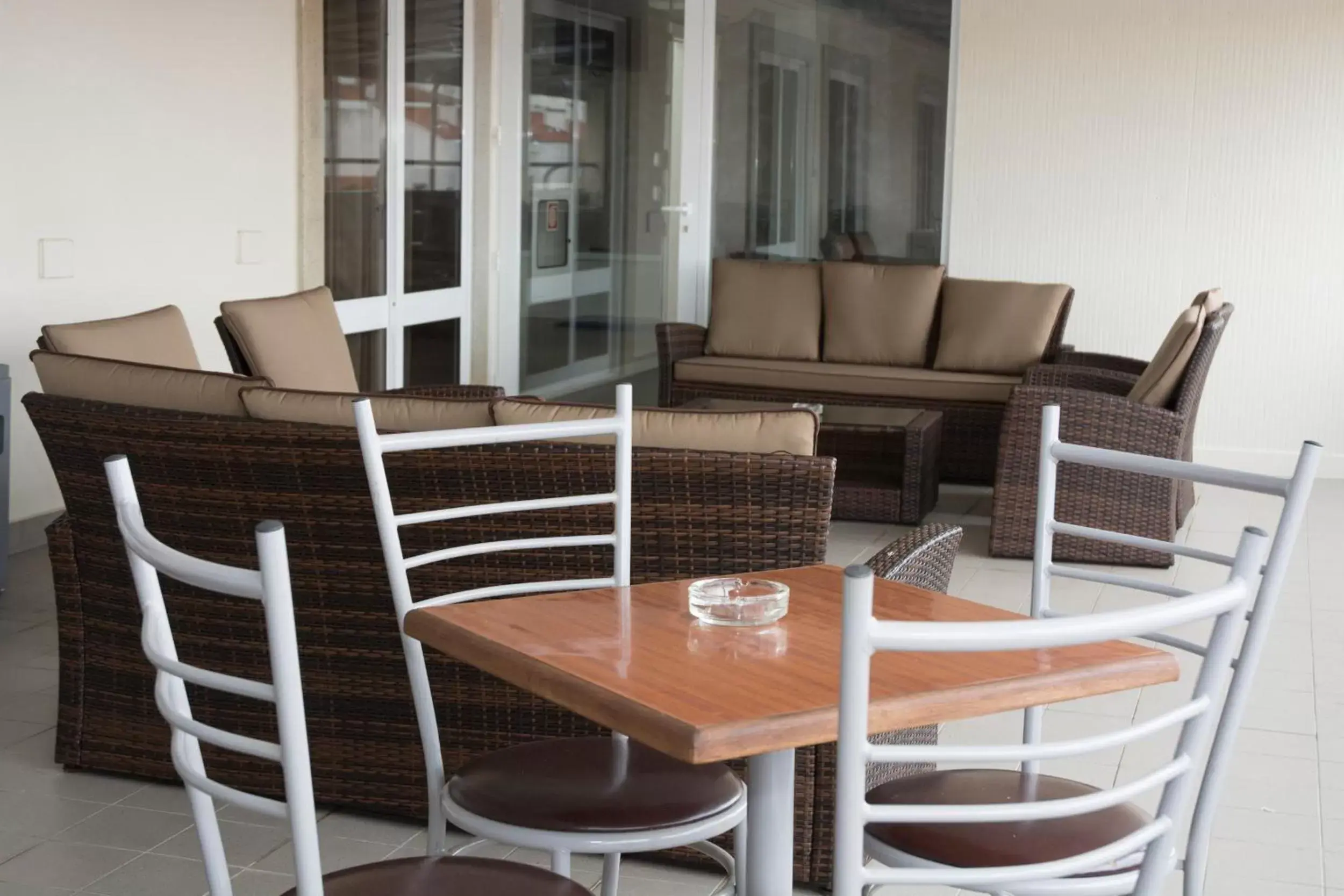 Property building, Dining Area in Hotel Rainha D. Amélia, Arts & Leisure