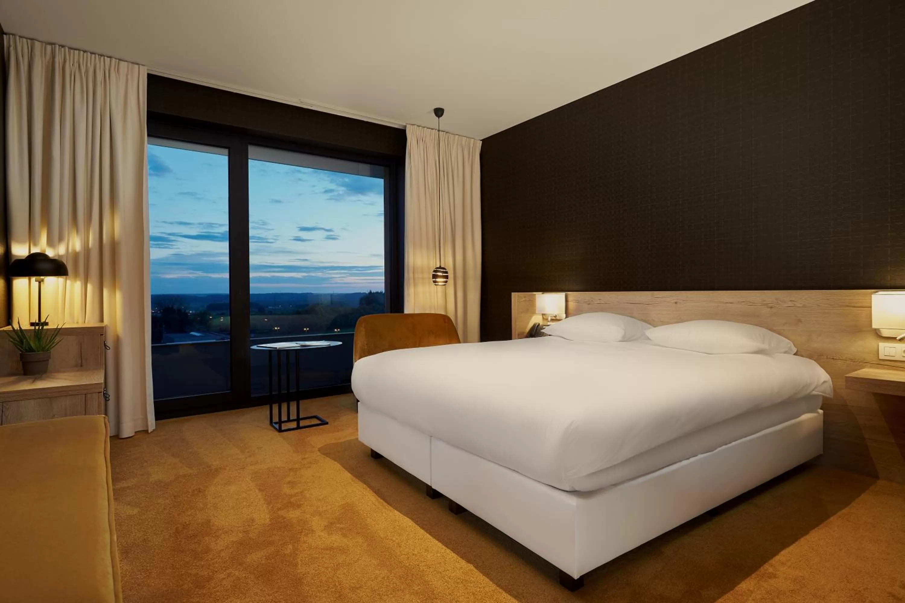 Photo of the whole room, Bed in Van Der Valk Luxembourg Arlon