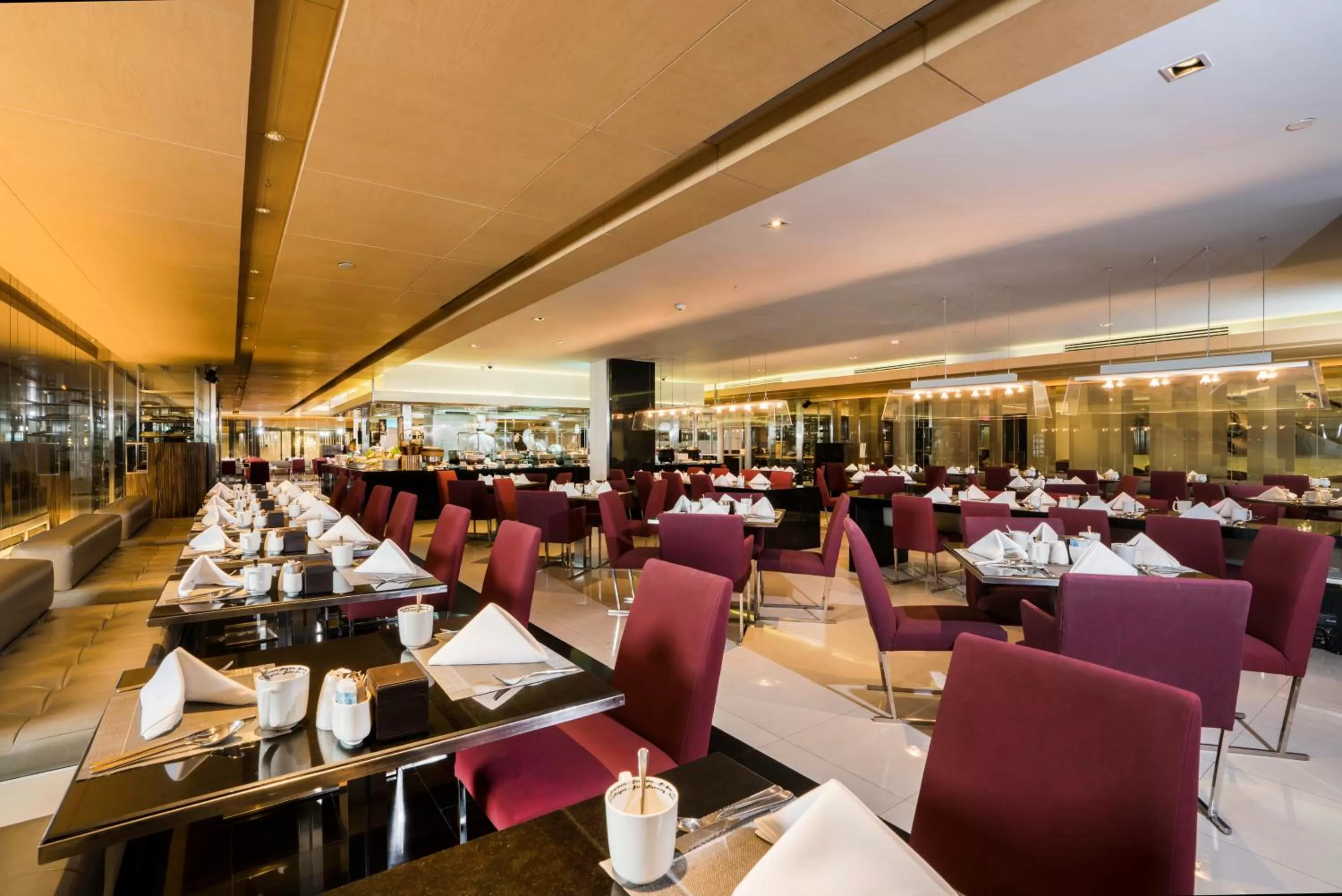 Restaurant/places to eat in Pathumwan Princess Hotel