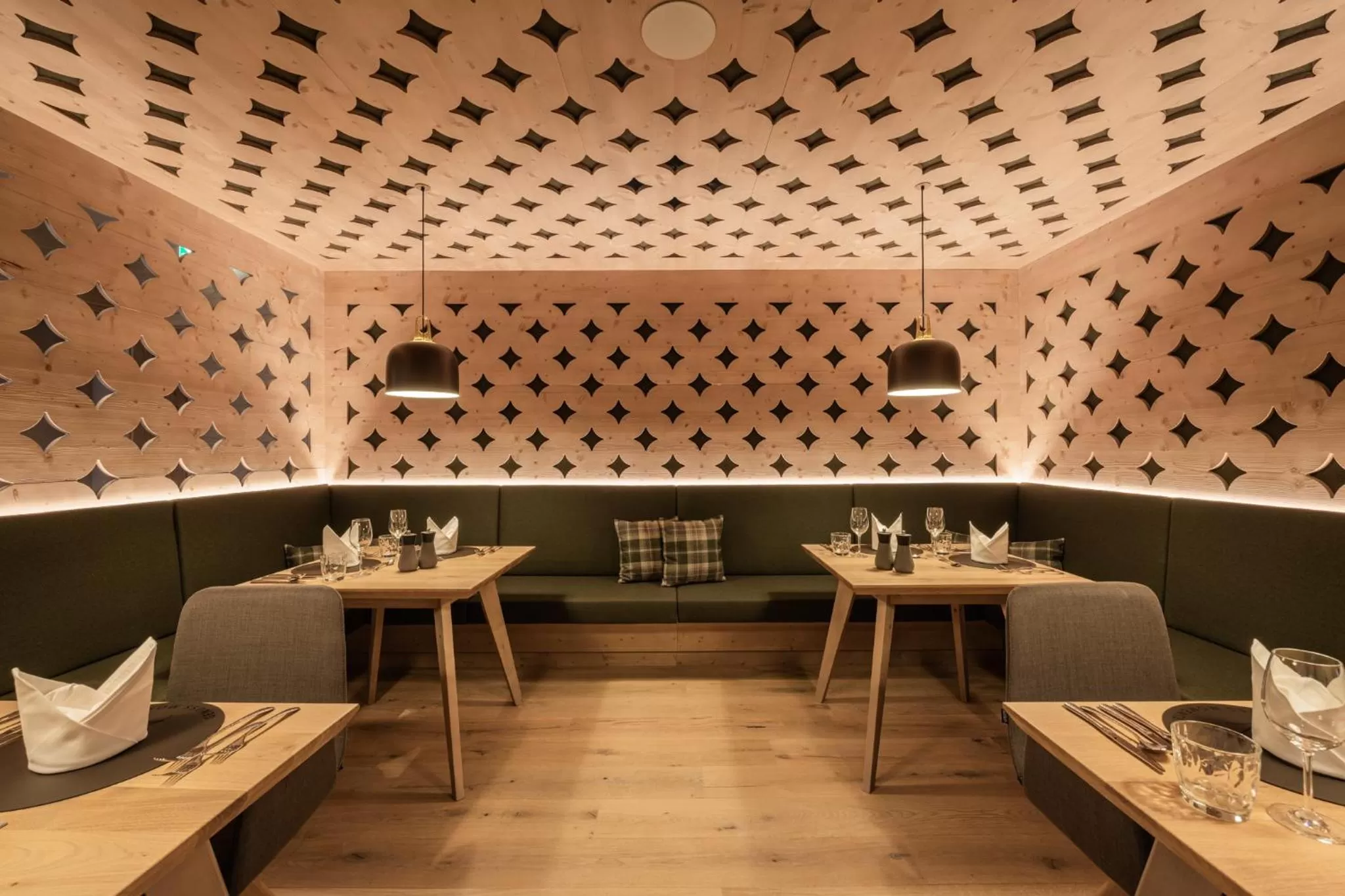 Restaurant/places to eat in Hotel Kristall - Adults only