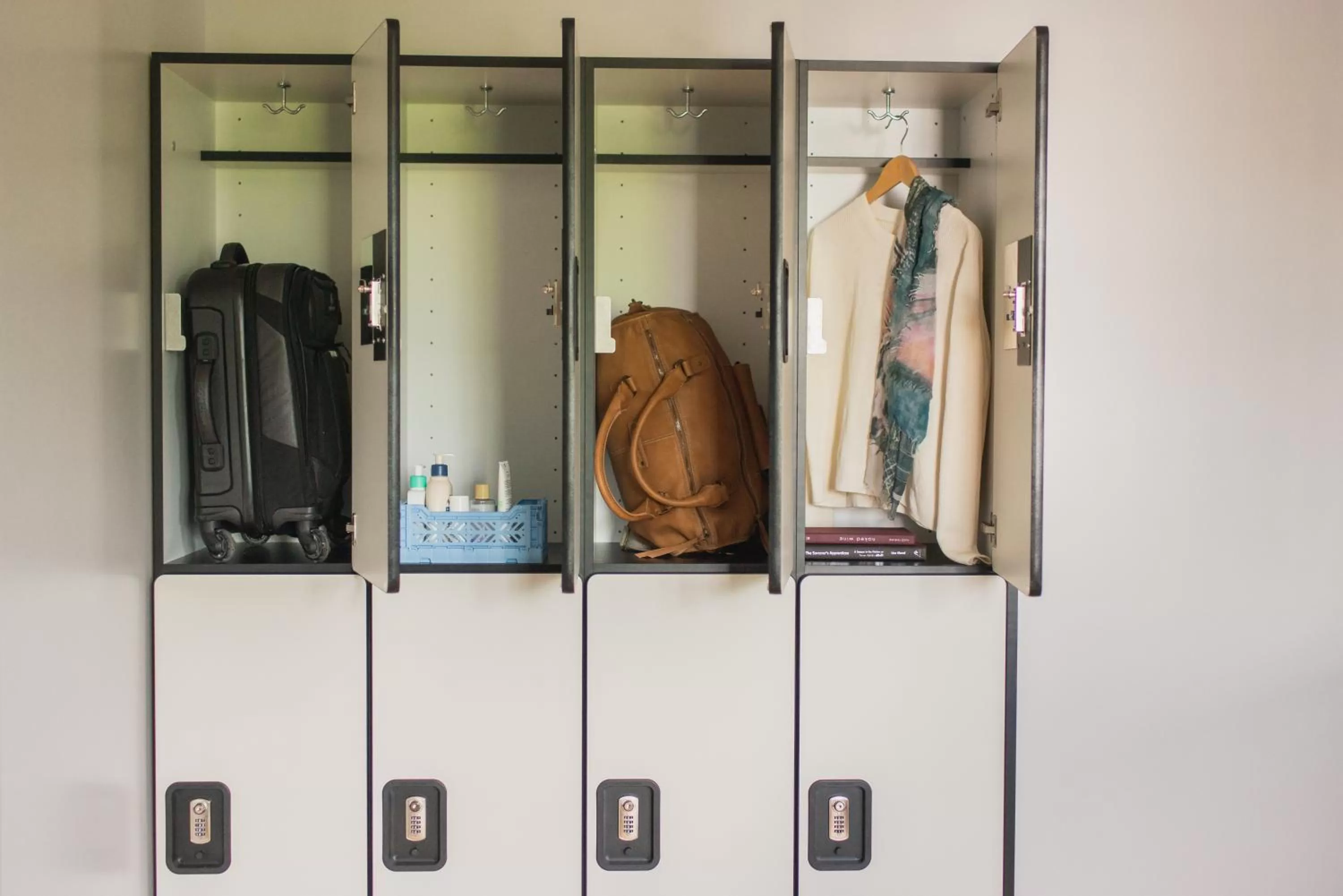 microwave in Lolo Pass