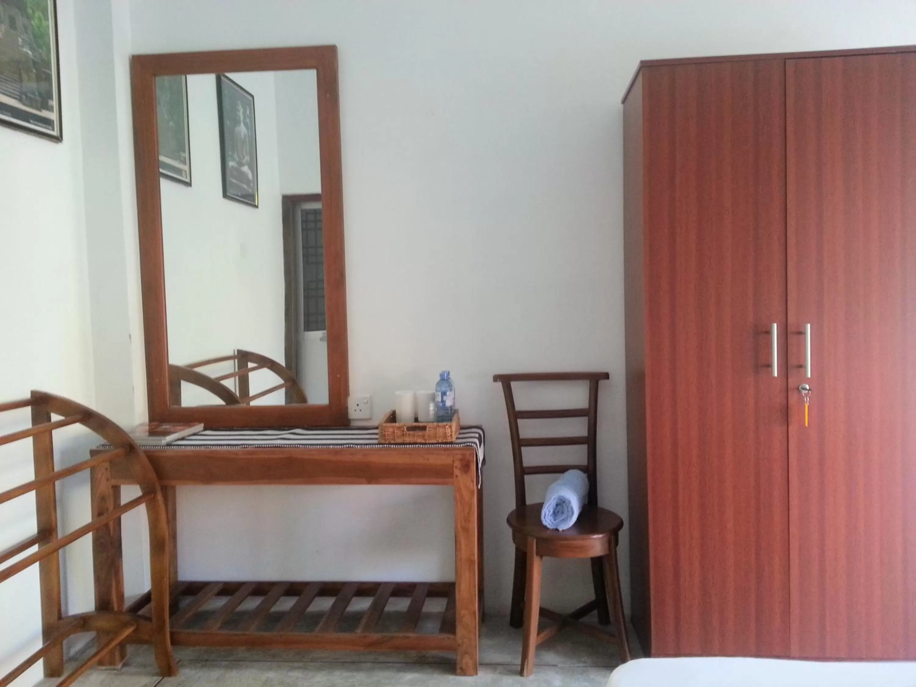 Photo of the whole room in Green Wood Villa Negombo