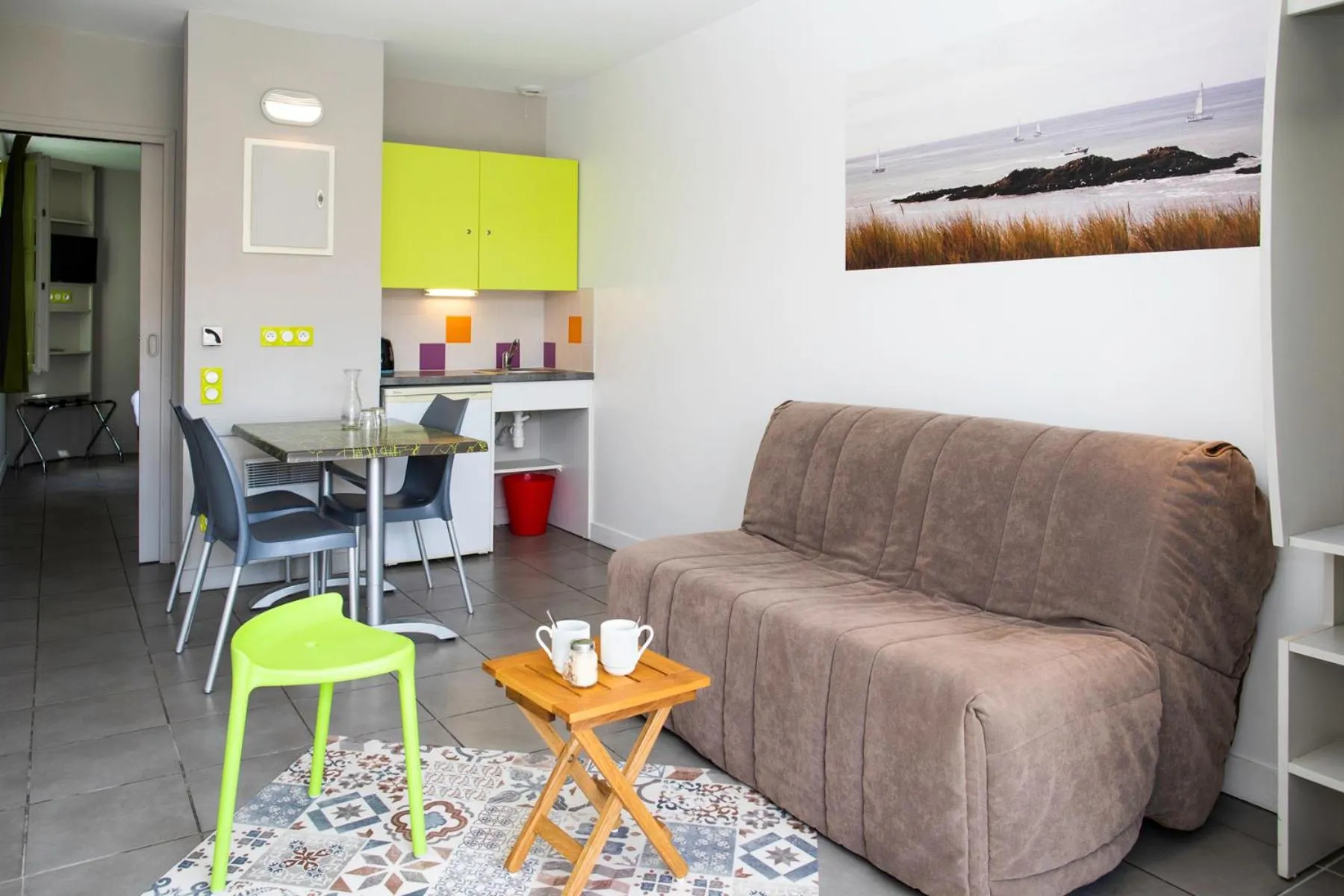 Seating area in Hôtel de Ré, "The Originals Résidence"