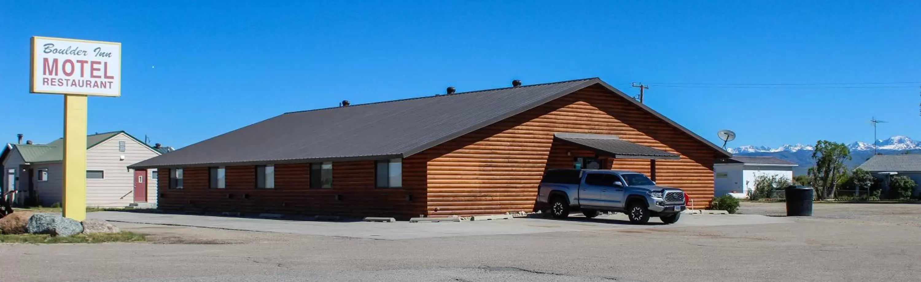 Property Building in Boulder Inn