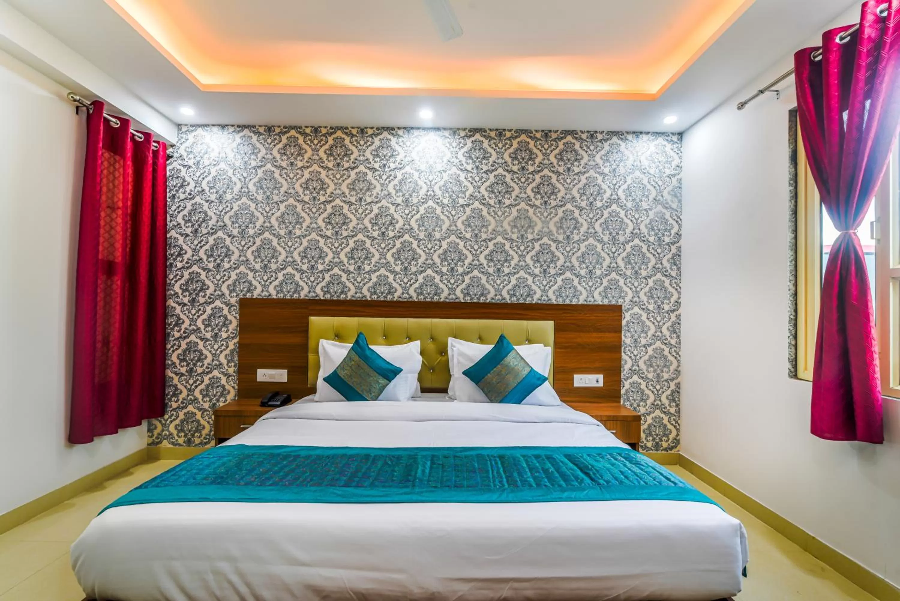 Bed in Hotel Urban Tree At Delhi Airport