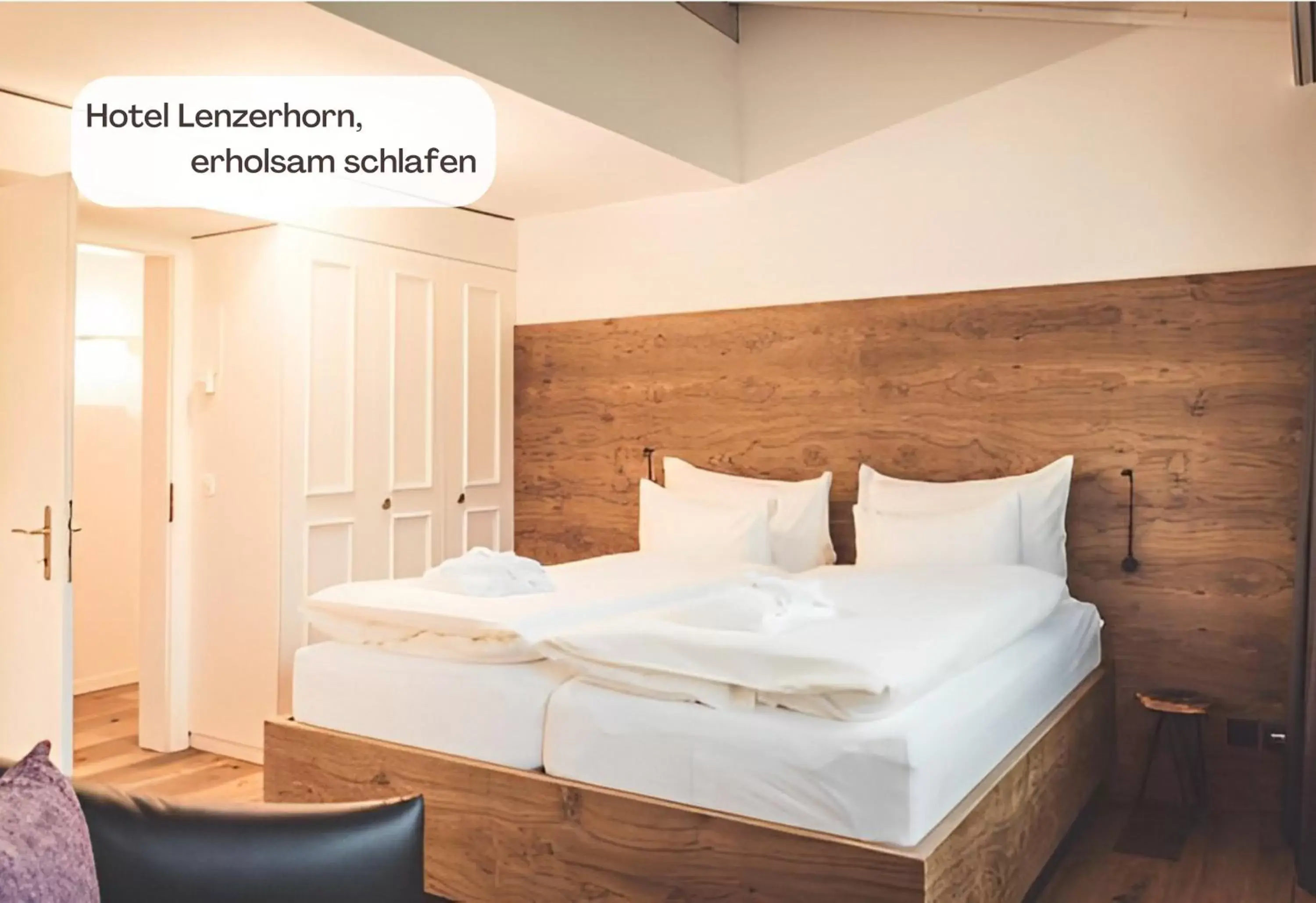 Bedroom, Bed in Hotel Lenzerhorn