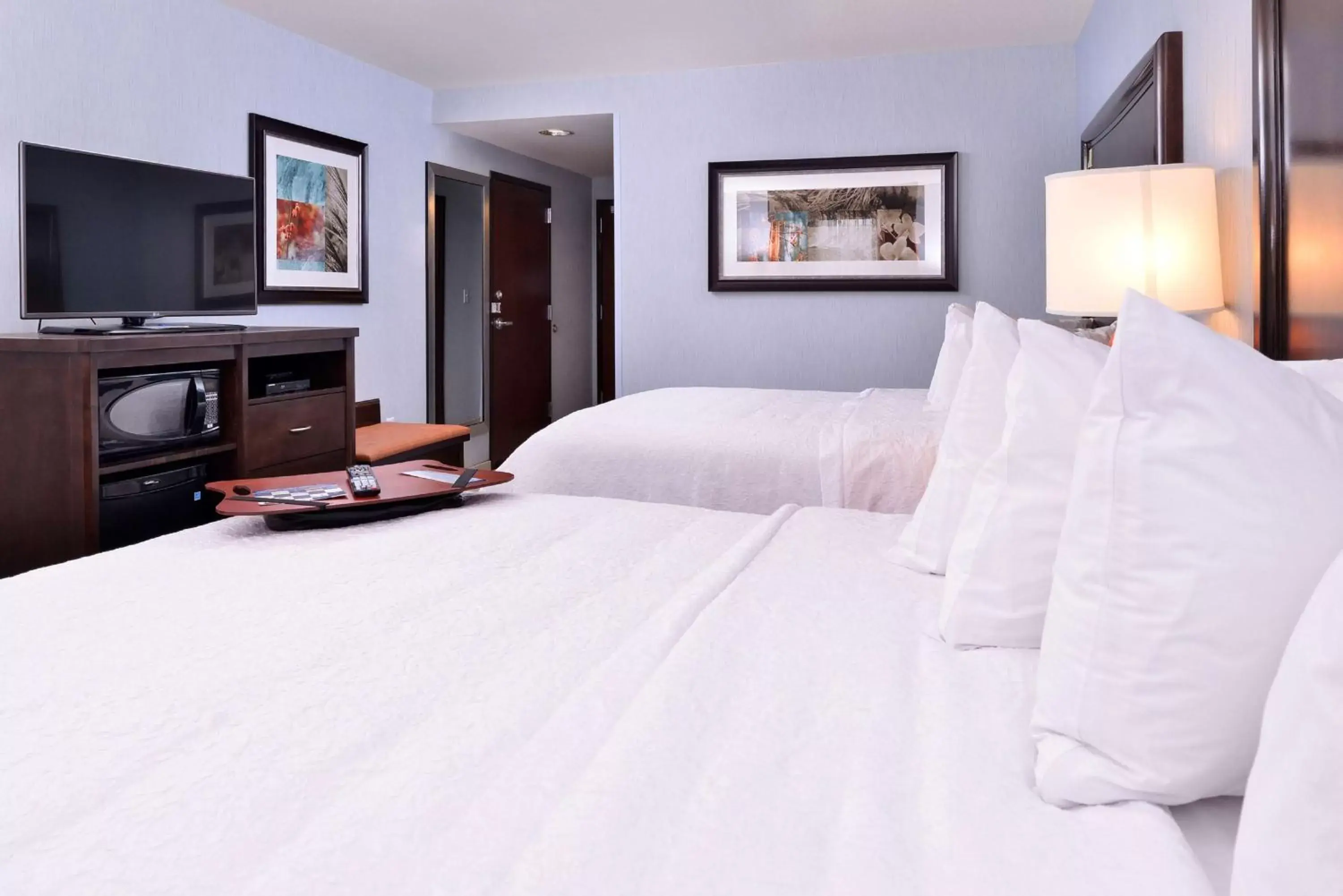 Bed in Hampton Inn Rome Bed in Hampton Inn Rome