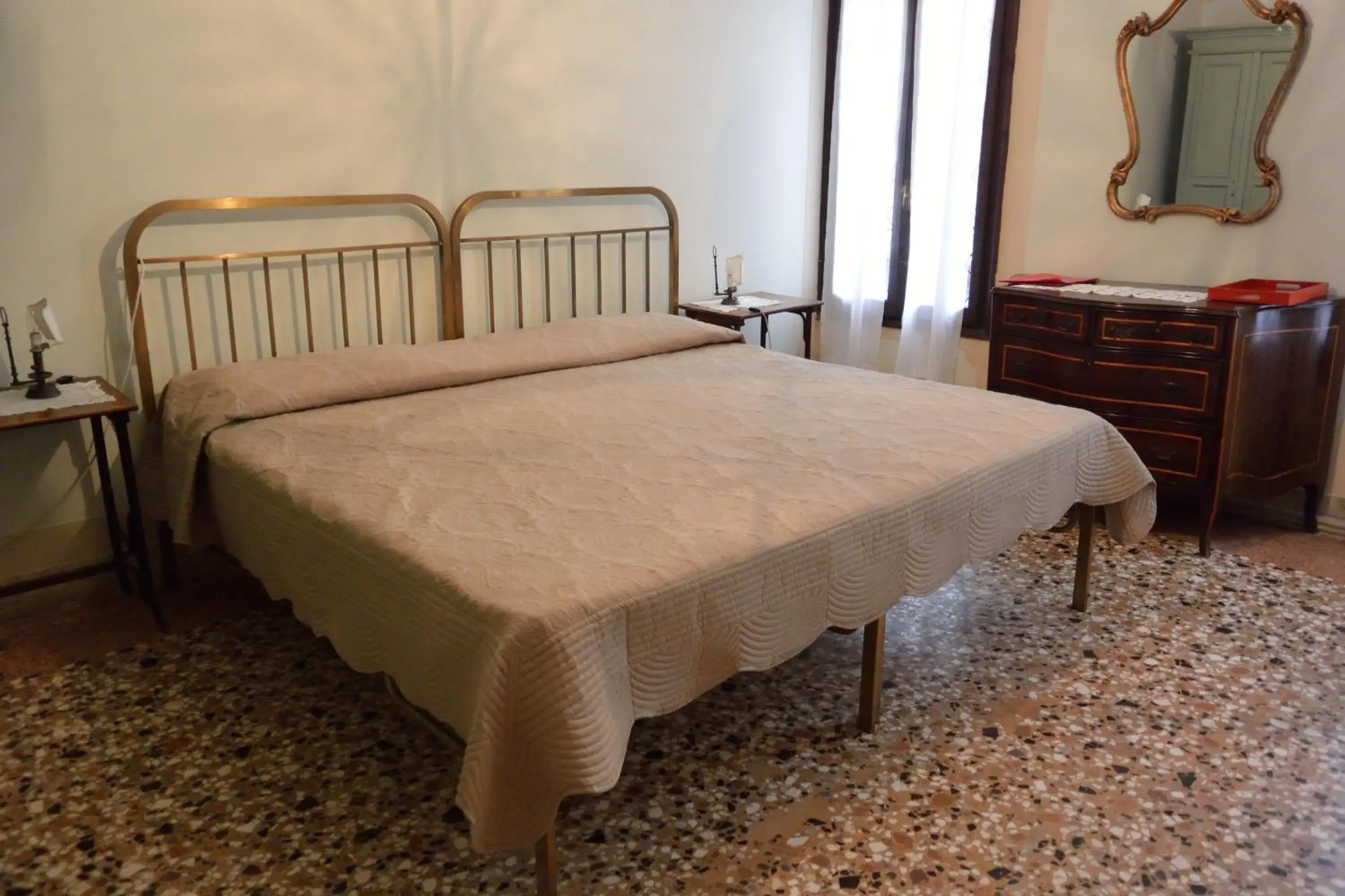 Bed in Pensione Seguso