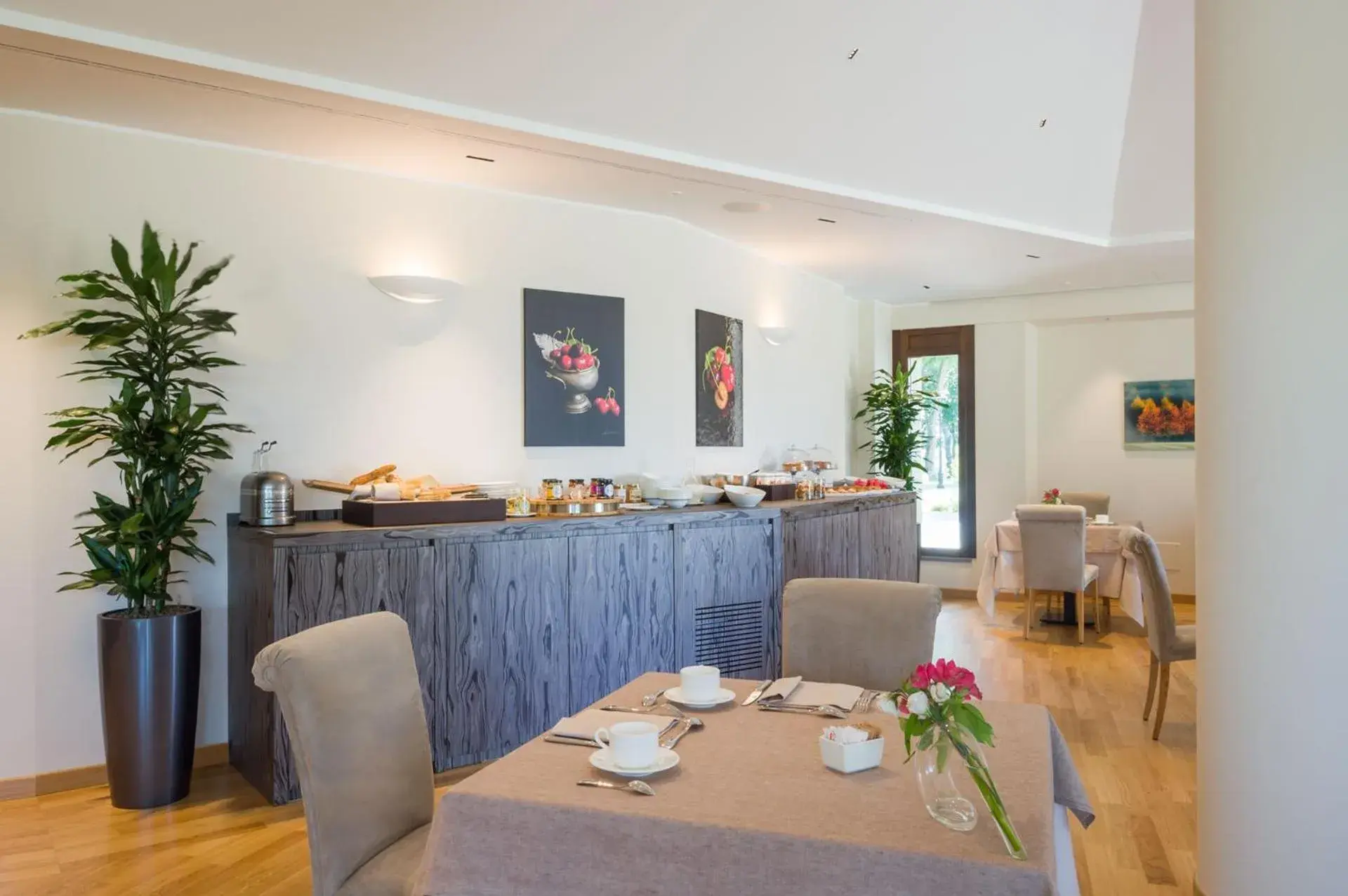 Breakfast, Restaurant/Places to Eat in Borgo La Chiaracia Resort & SPA