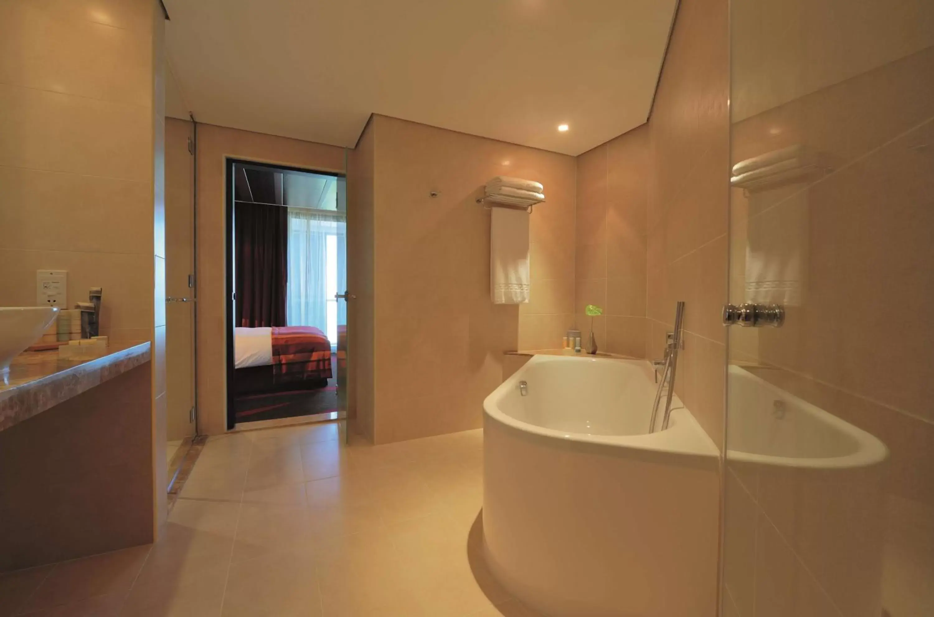 Bathroom in Radisson Blu Hotel, Abu Dhabi Yas Island