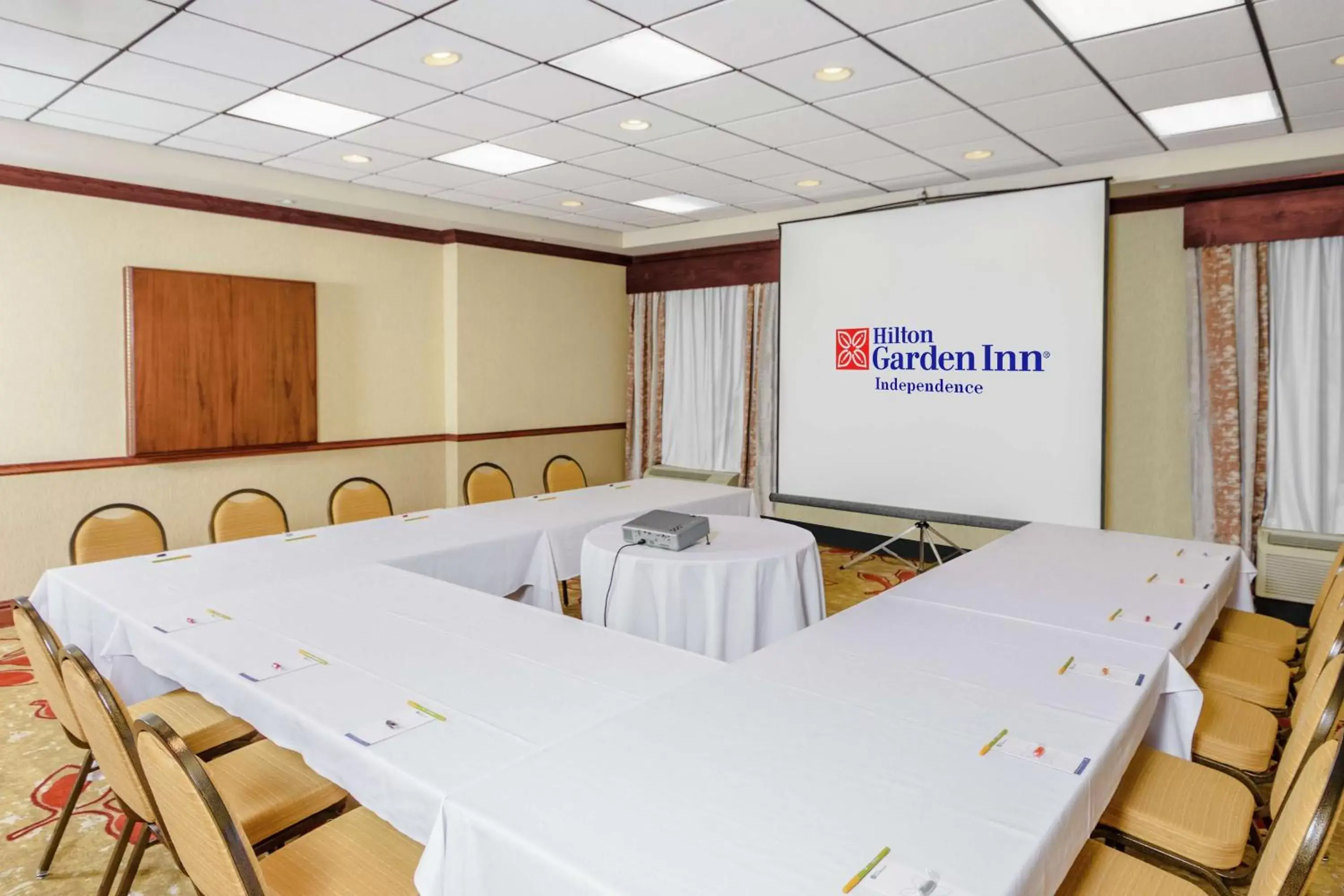 Meeting/conference room in Hilton Garden Inn Independence