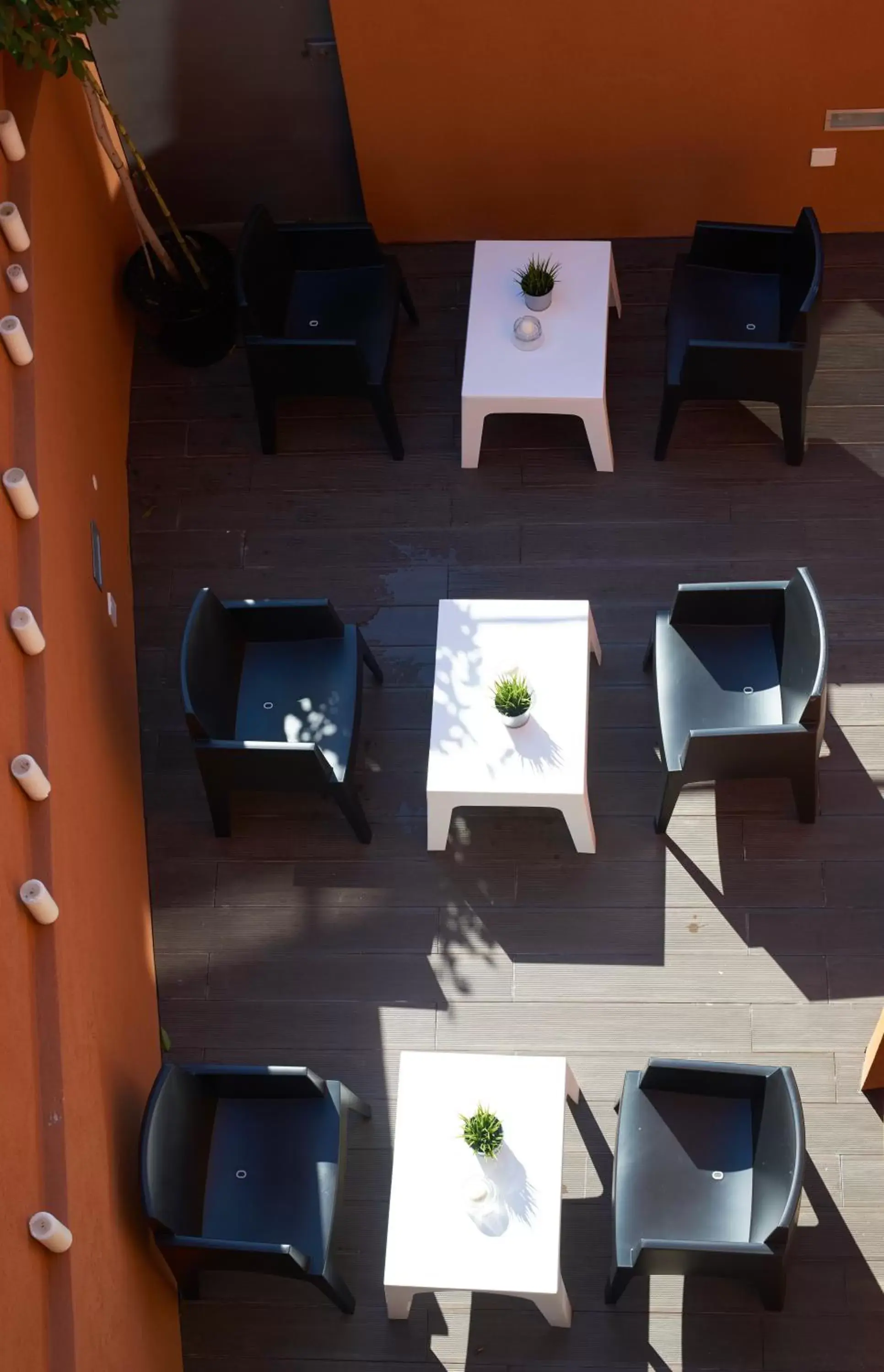 Patio, TV/Entertainment Center in Hotel do Mercado