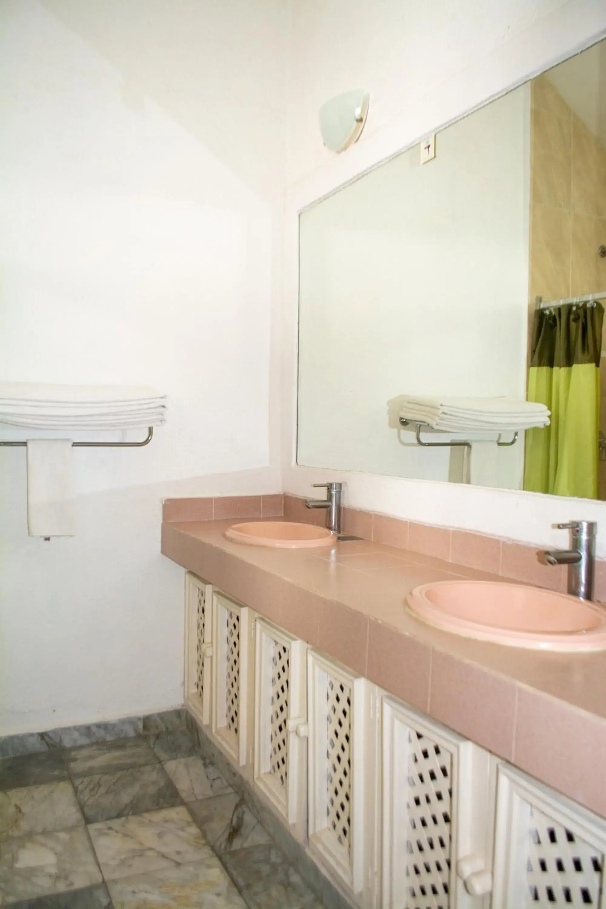 Bathroom in Hotel Olinalá Diamante