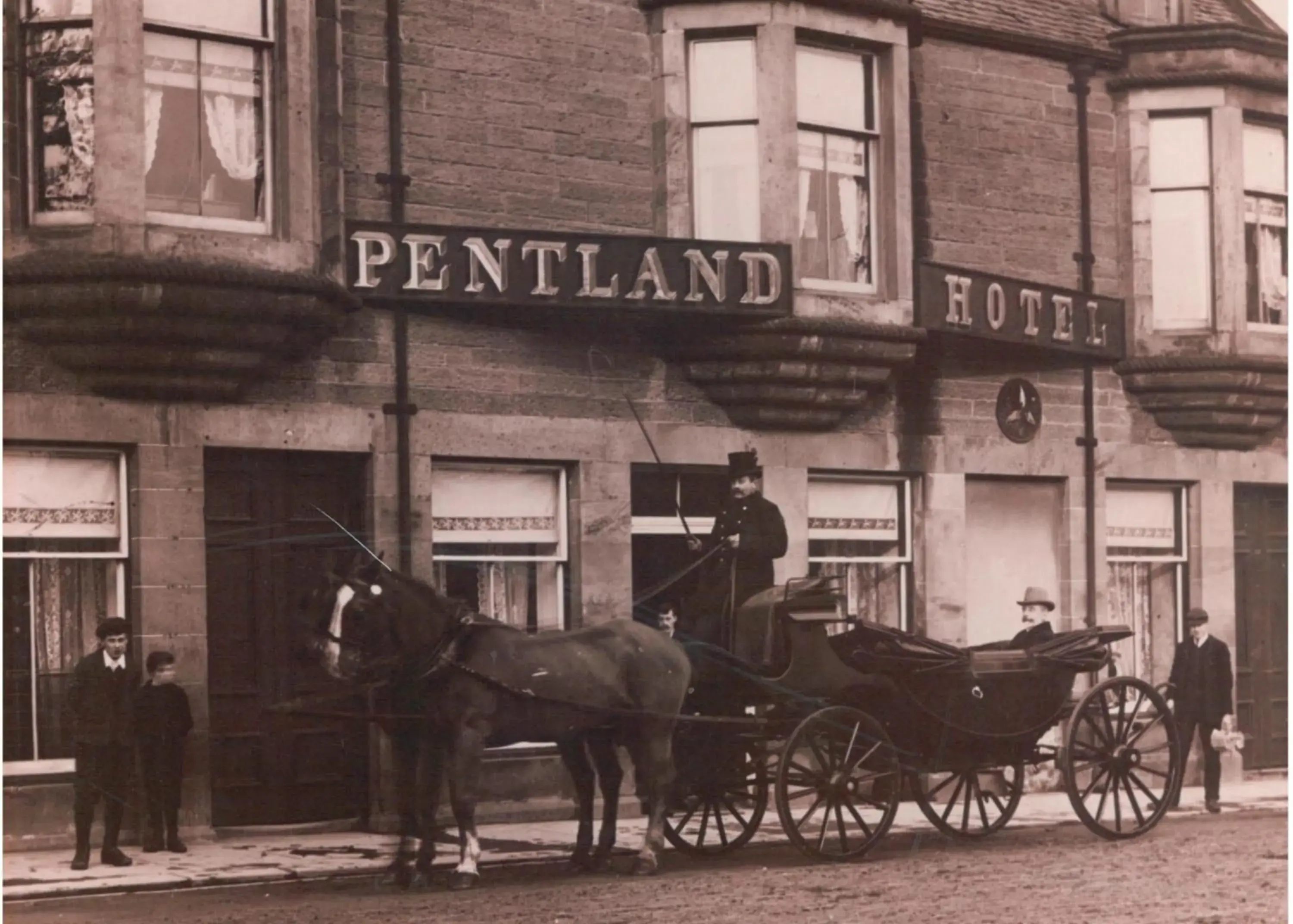 Facade/entrance in Pentland Hotel