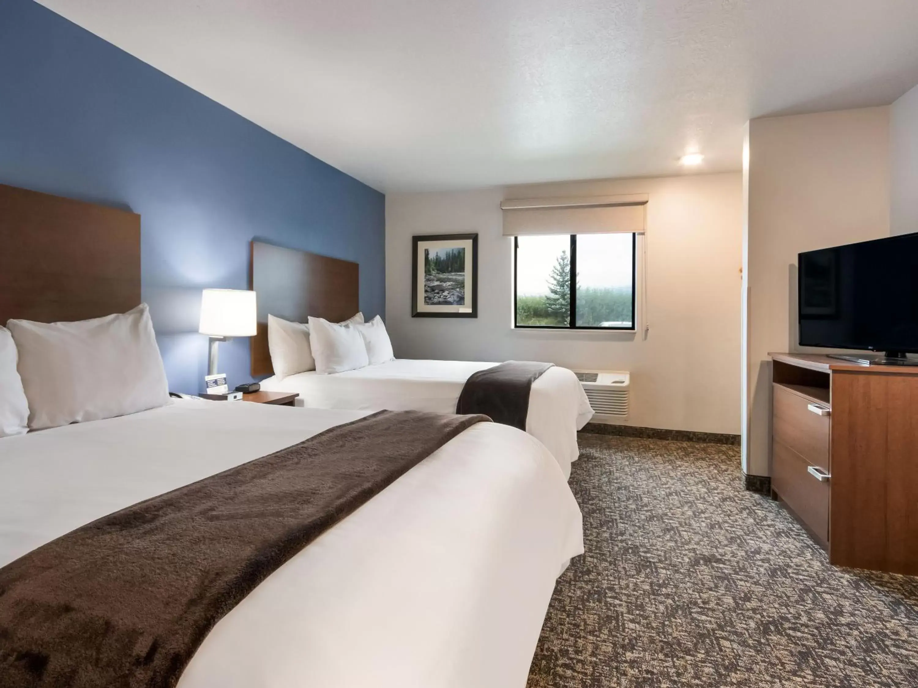 Bed in My Place Hotel-Yakima, WA
