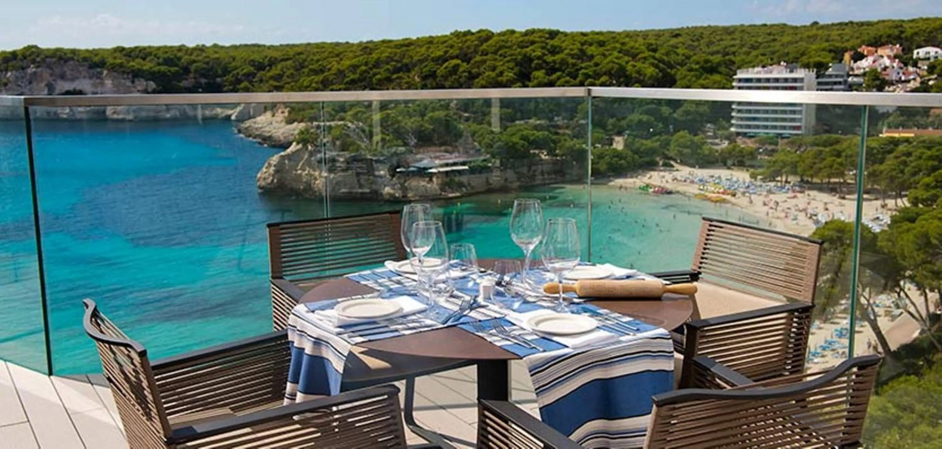 Restaurant/places to eat in Meliá Cala Galdana