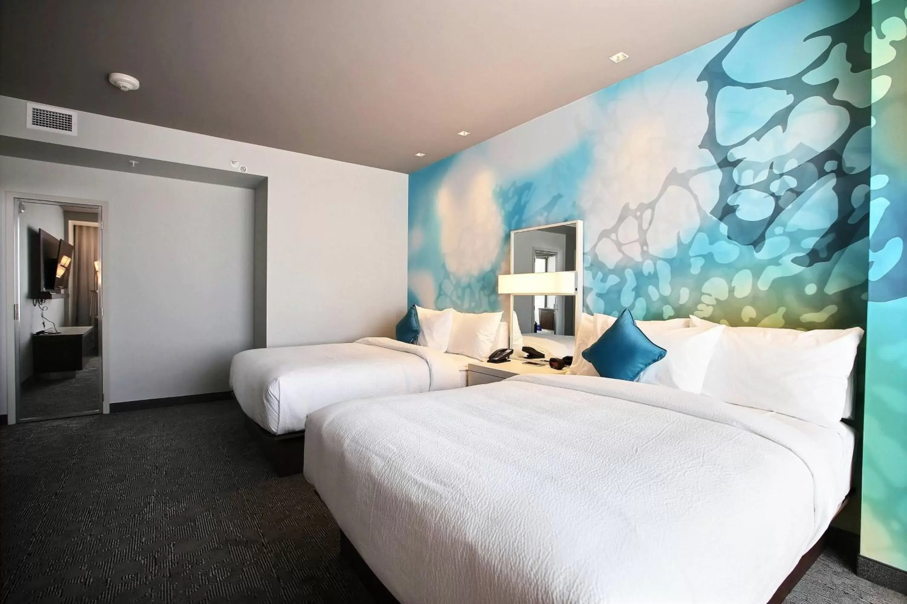 Bedroom, Bed in Courtyard by Marriott Montreal Brossard