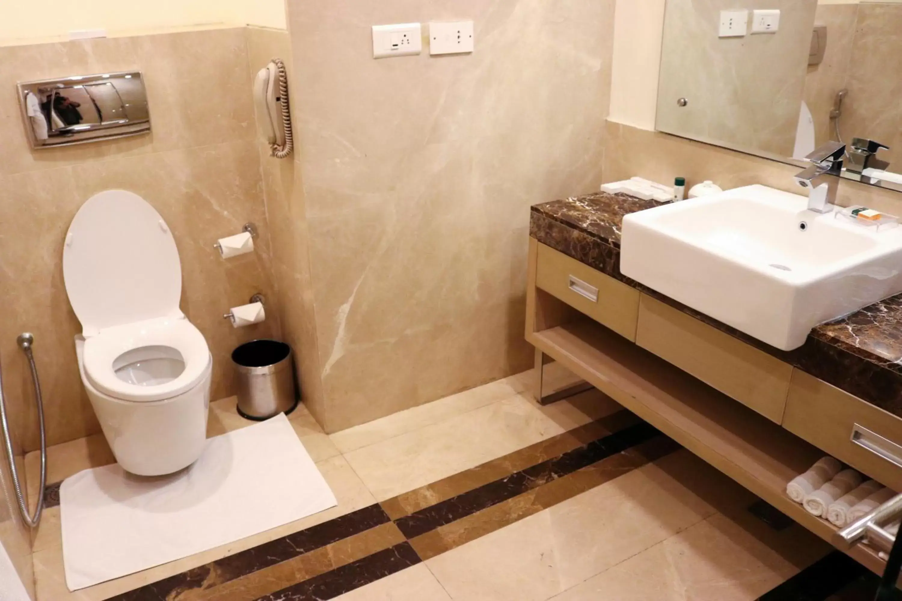 Bathroom in Radisson Blu Hotel, Greater Noida