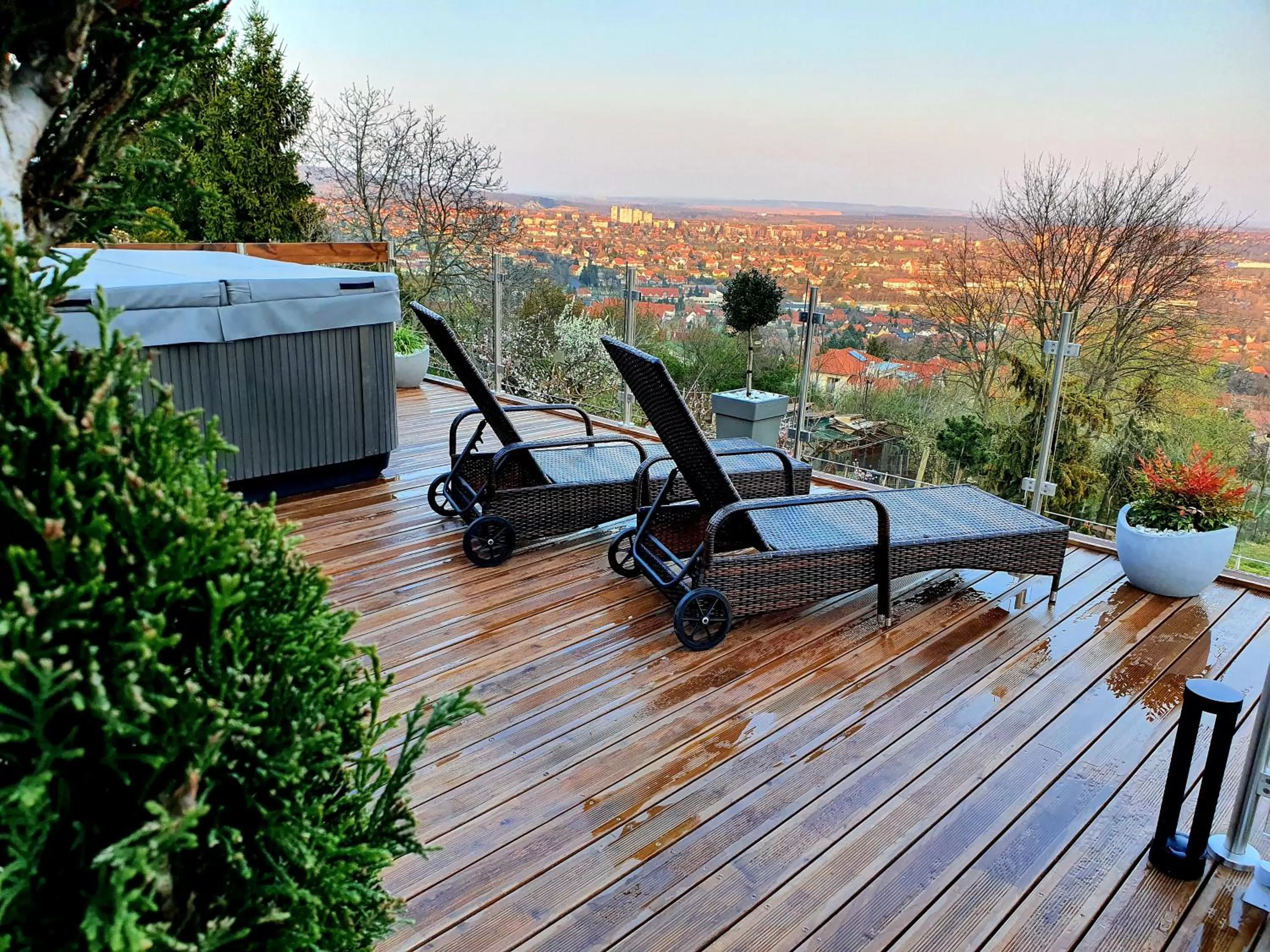 Bagoly Wellness Apartman