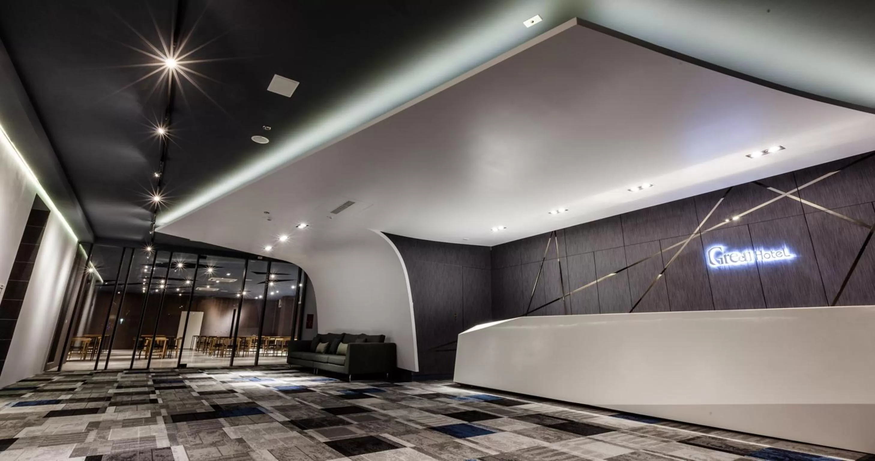 Lobby or reception in Green Hotel