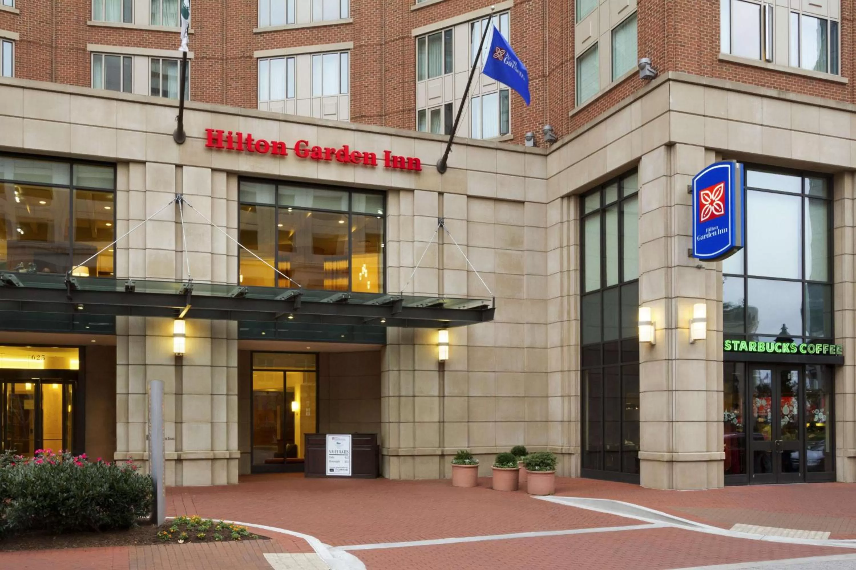 Property building in Hilton Garden Inn Baltimore Inner Harbor
