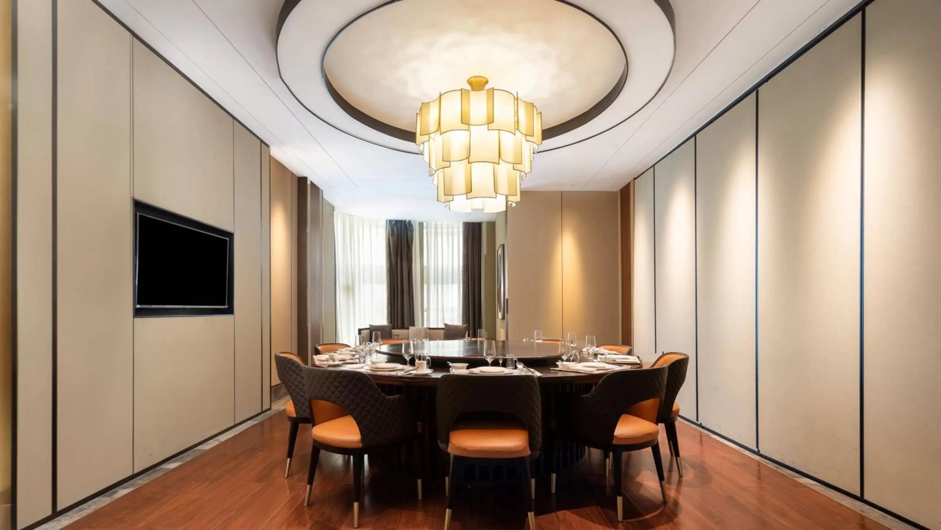 Restaurant/places to eat in Holiday Inn Shijiazhuang Central by IHG