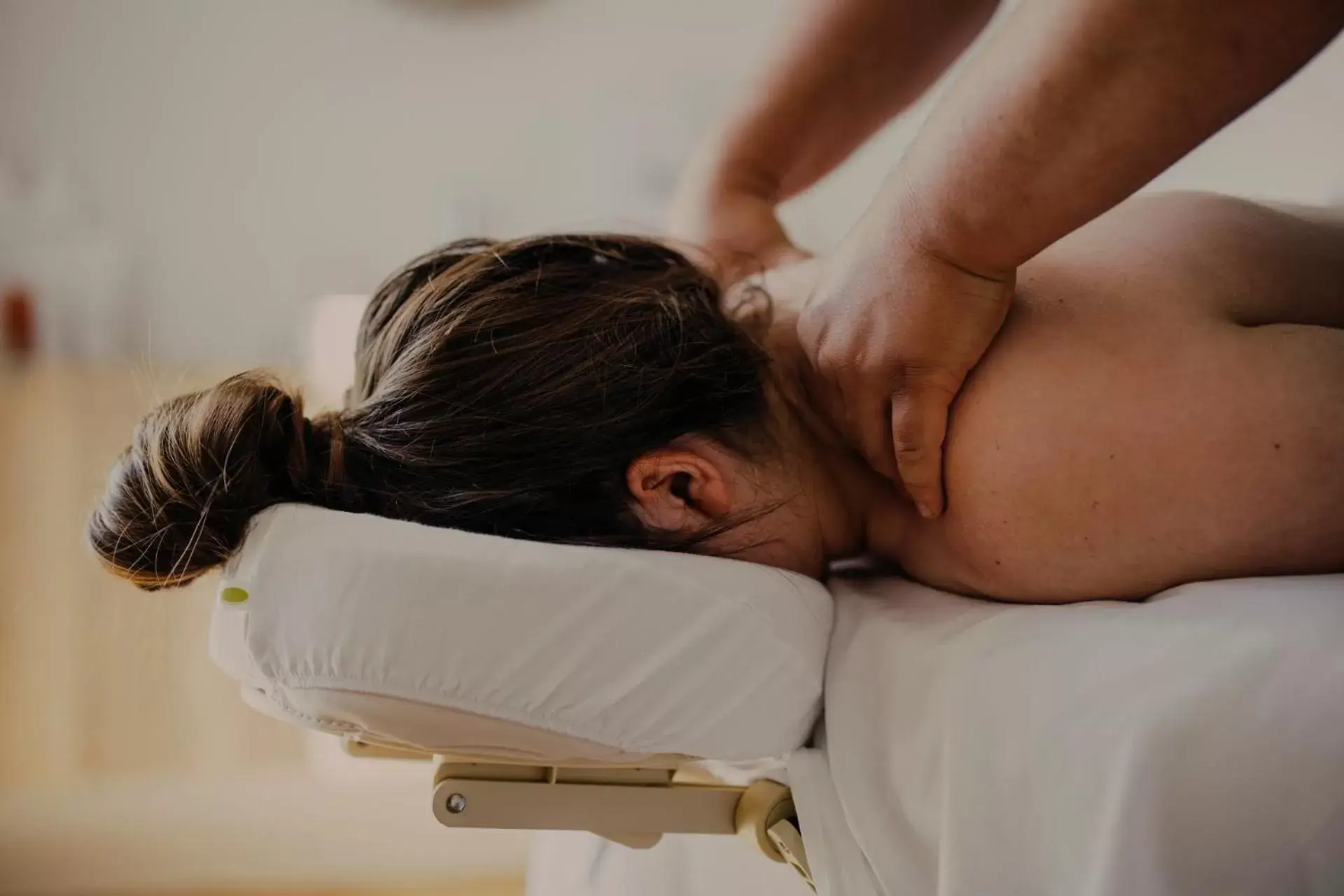 Massage in Hôtel Le Navigateur