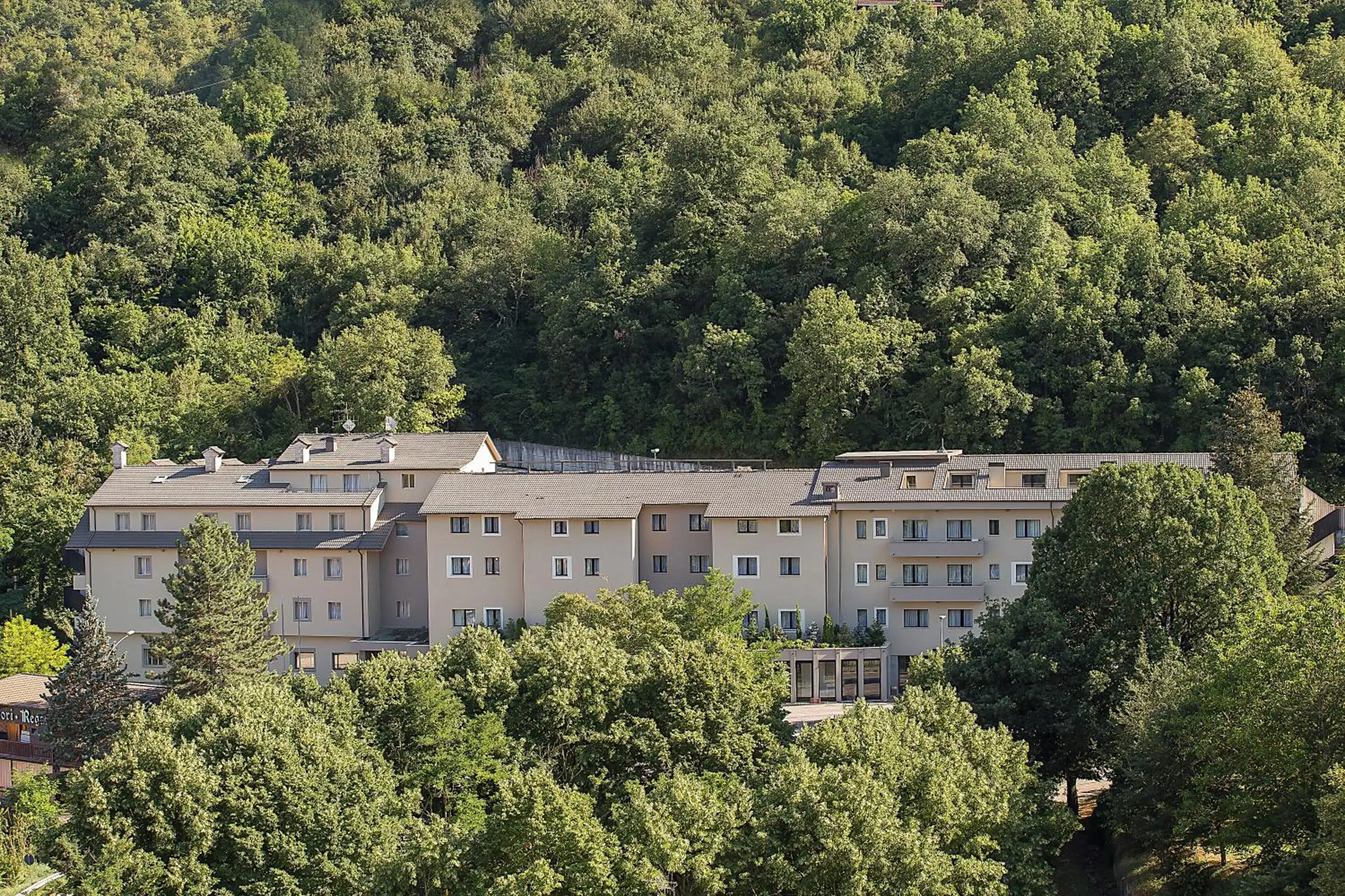 Property Building in Hotel Monte Meraviglia