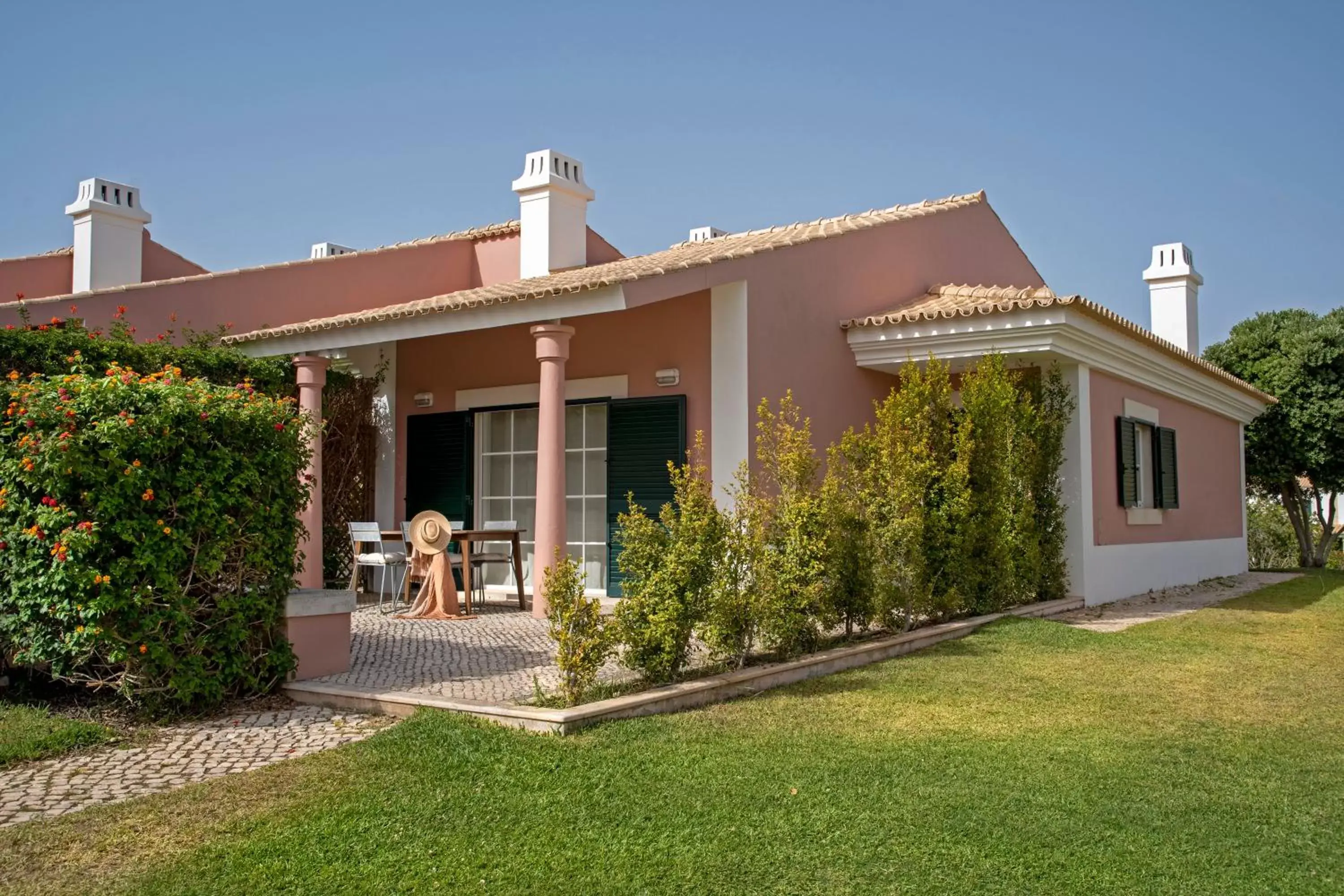 Garden, Property Building in Vila Bicuda Resort