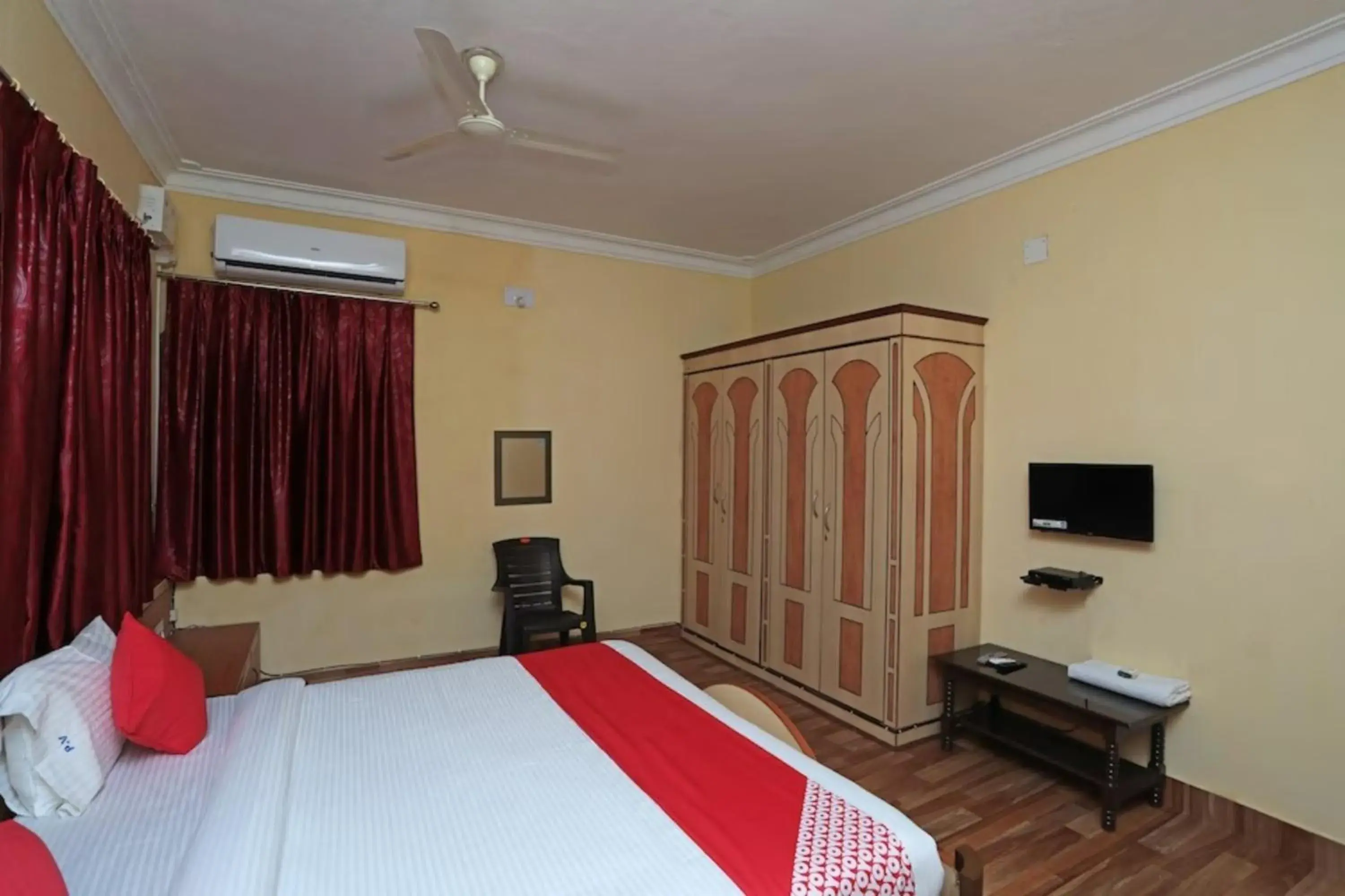 Bed in Goroomgo Pink Villa Guest House Bhubaneswar