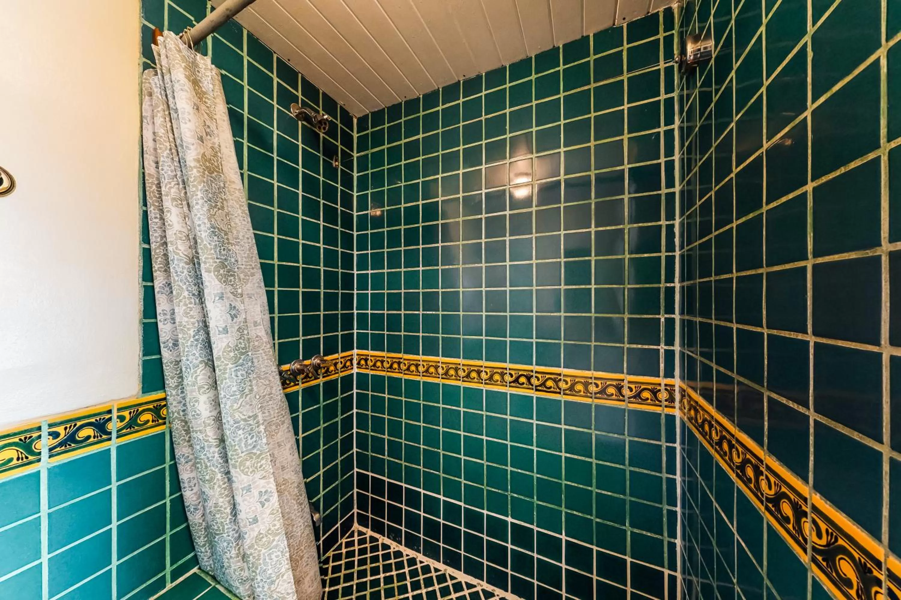 Condo #26 @ Beachside Villas