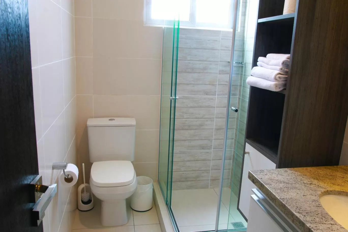 Shower in Urban Suites Apart Hotel