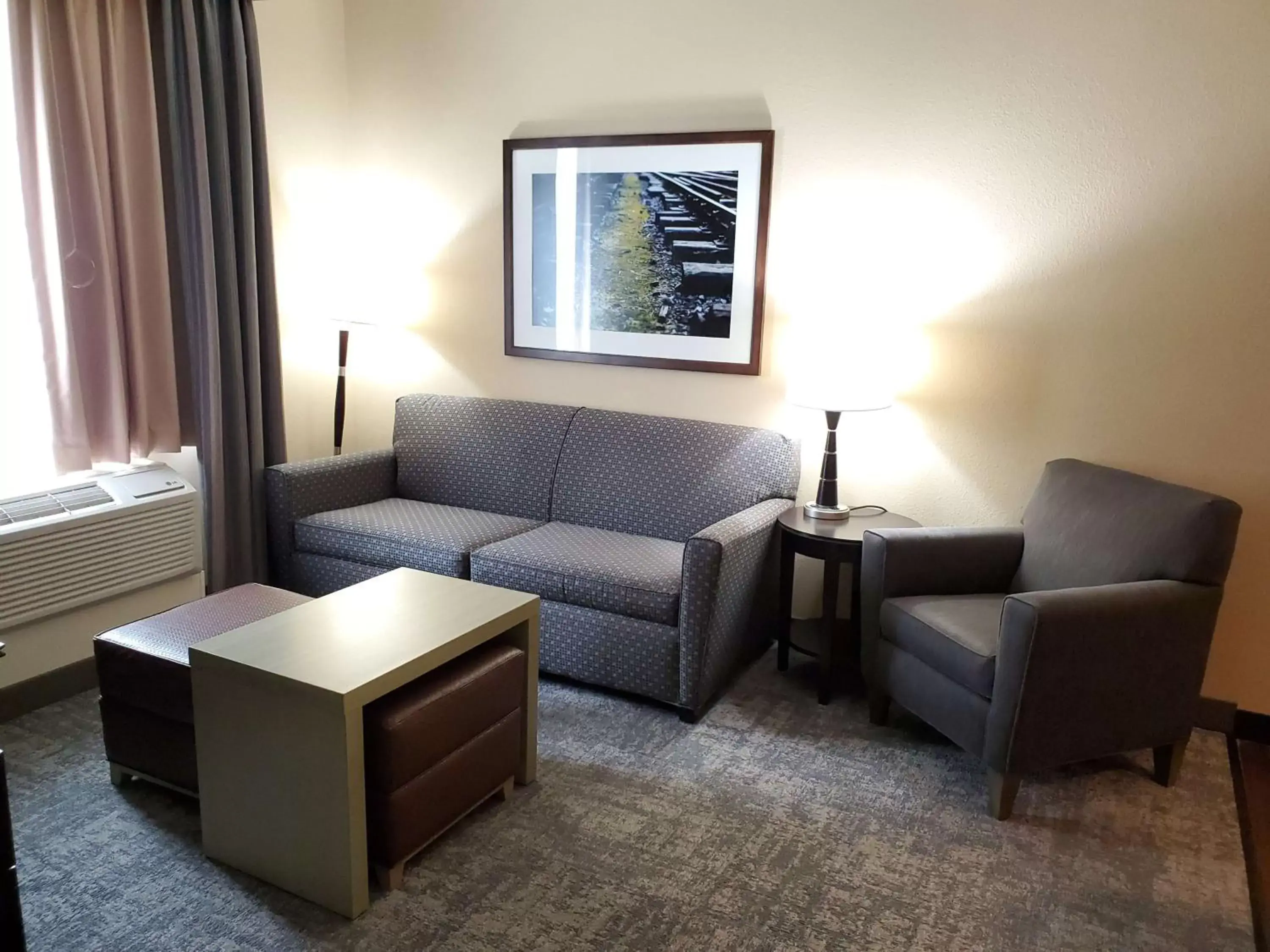 Living room, Seating Area in Homewood Suites by Hilton Phoenix Chandler Fashion Center