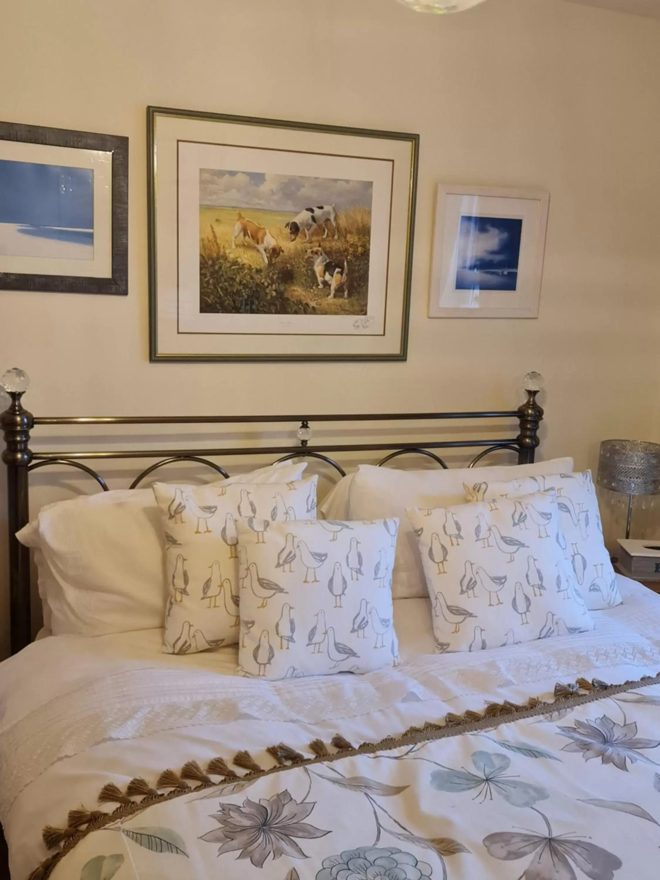 Bedroom, Bed in Melorne Farm Guest House