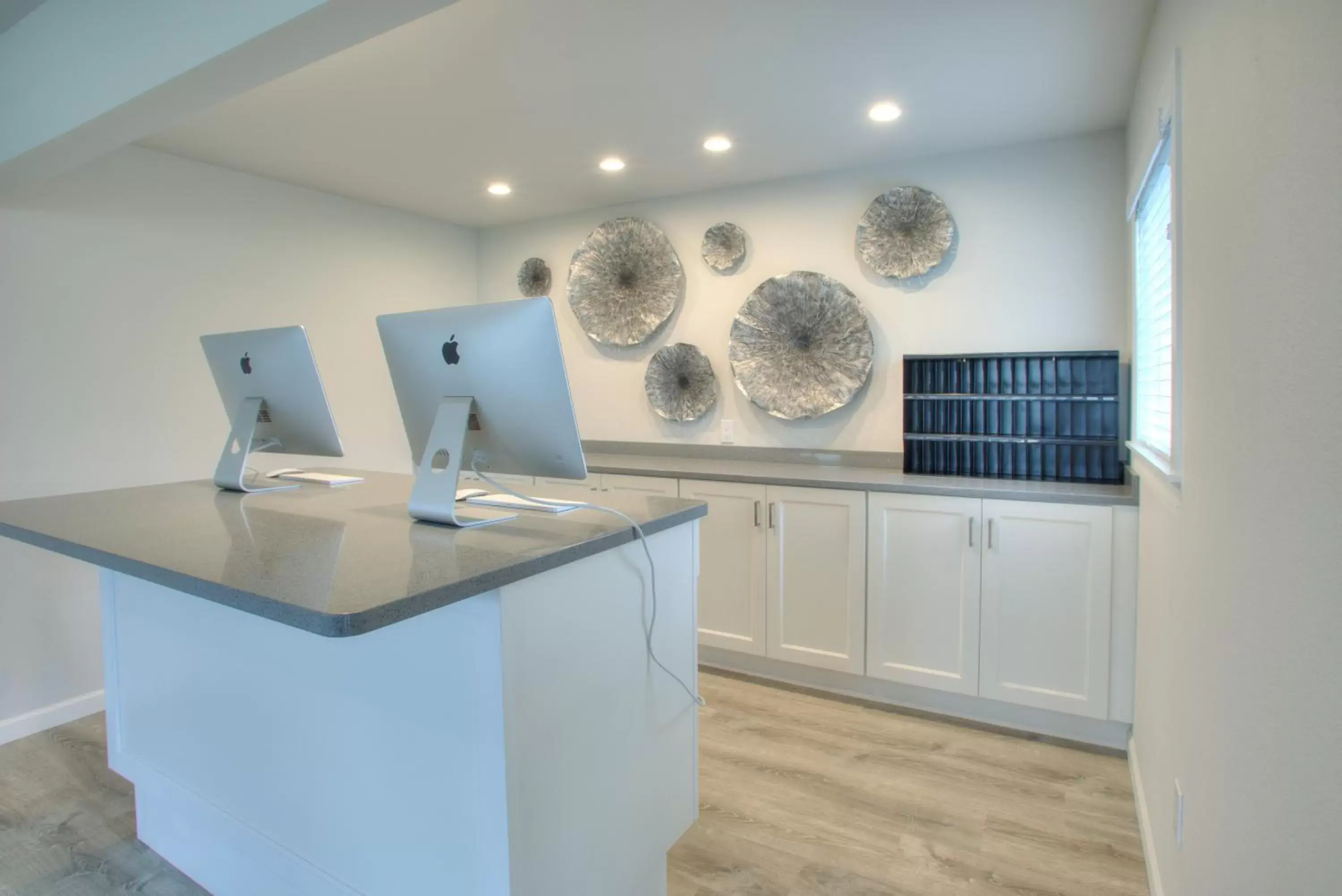 Kitchen/Kitchenette in OCEAN SHORES RESORT - Brand New Rooms