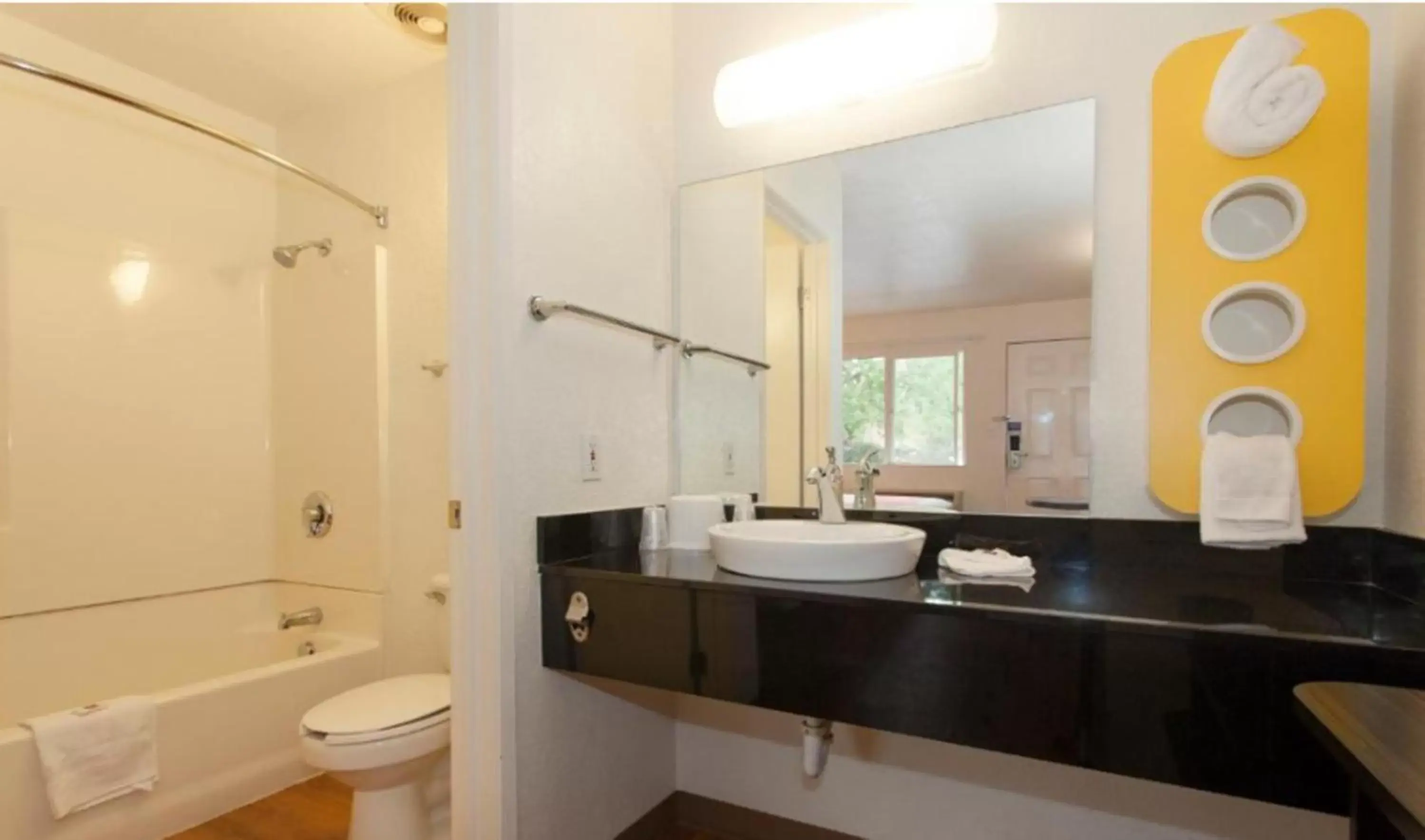 Bathroom in Motel 6-Sacramento, CA - Central