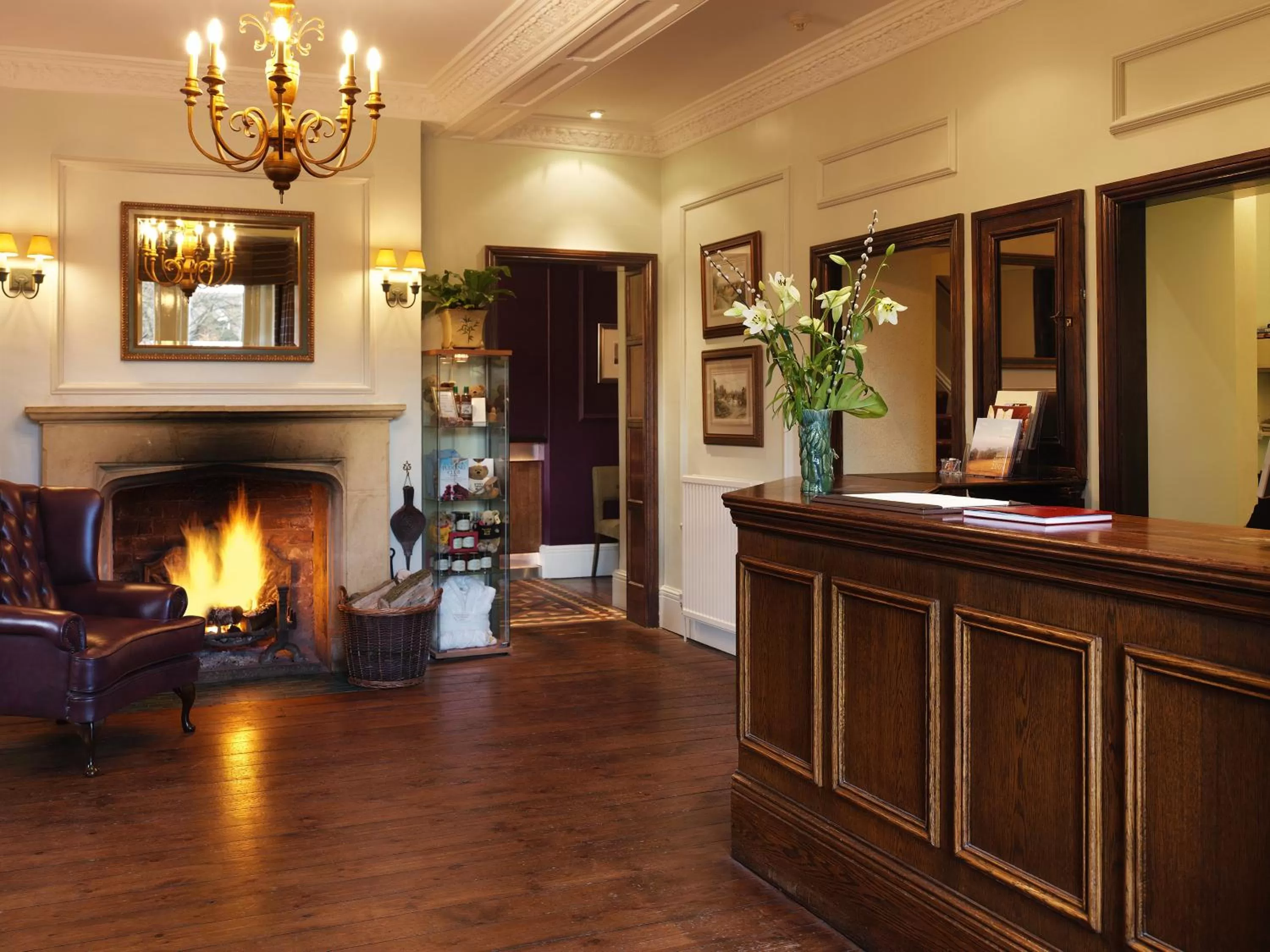 Lobby or reception in Three Ways House Hotel