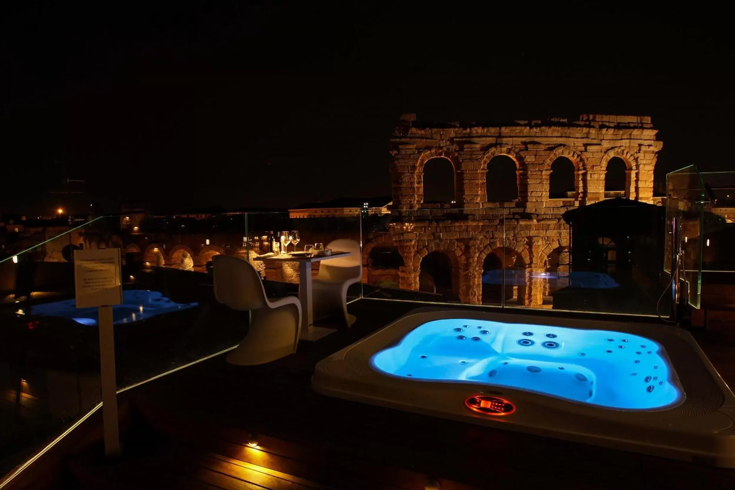 Balcony/Terrace, Pool View in Hotel Milano & SPA***S