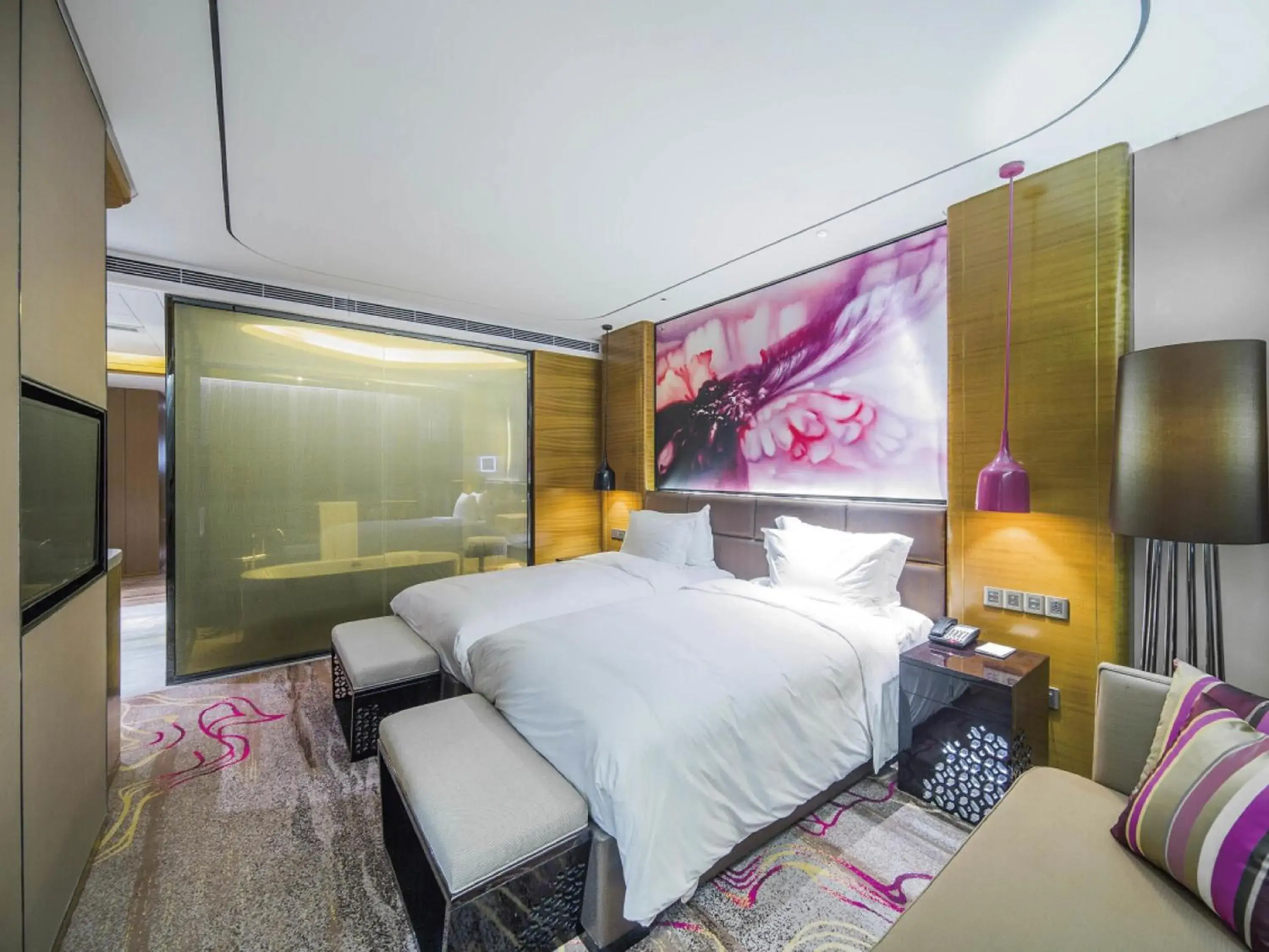 Photo of the whole room, Bed in Sofitel Nanjing Galaxy