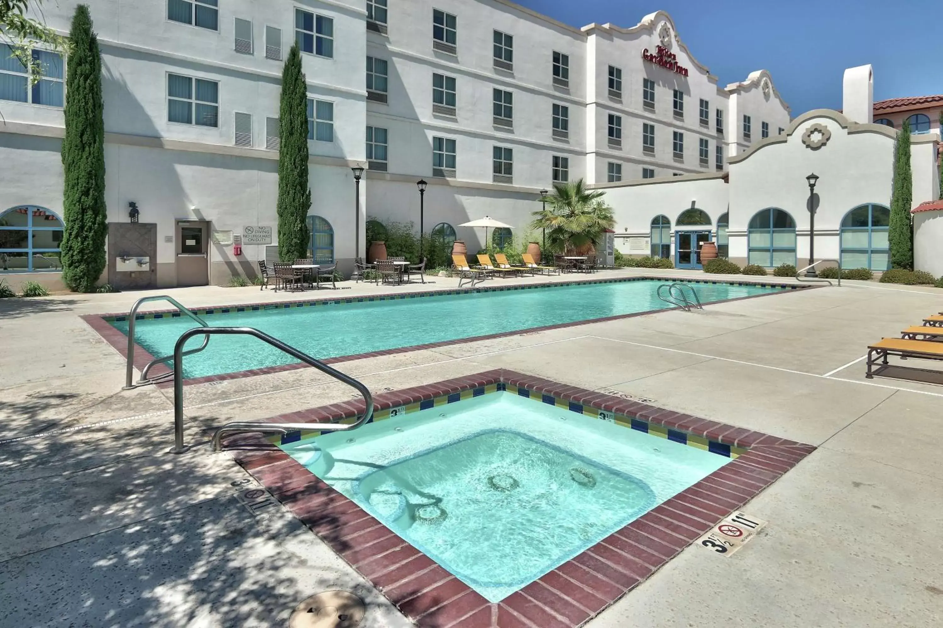 Pool view, Swimming Pool in Hilton Garden Inn Las Cruces