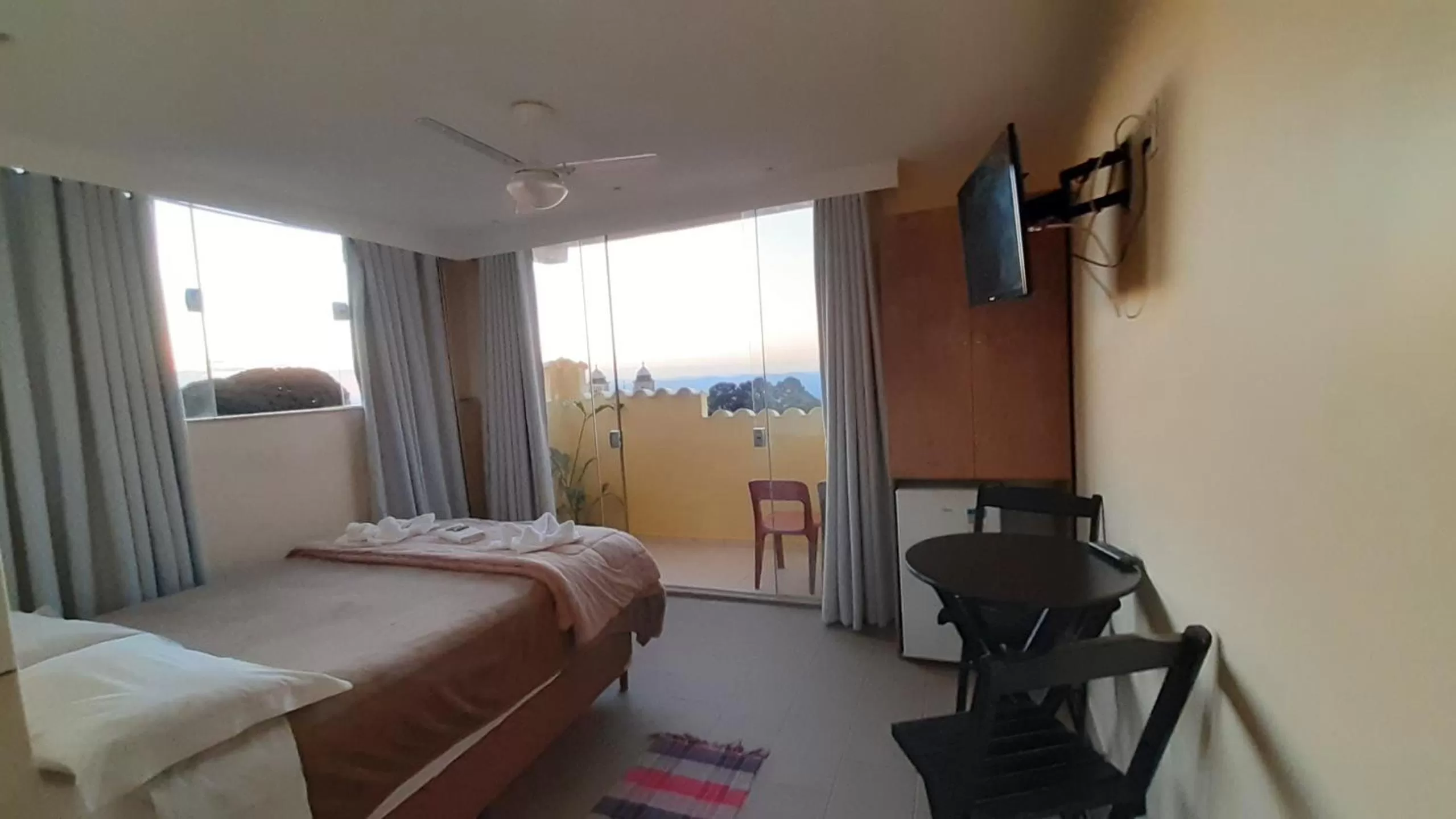 Deluxe Double Room with Balcony in Pousada Reino Encantado - São Thomé das Letras - Minas Gerais