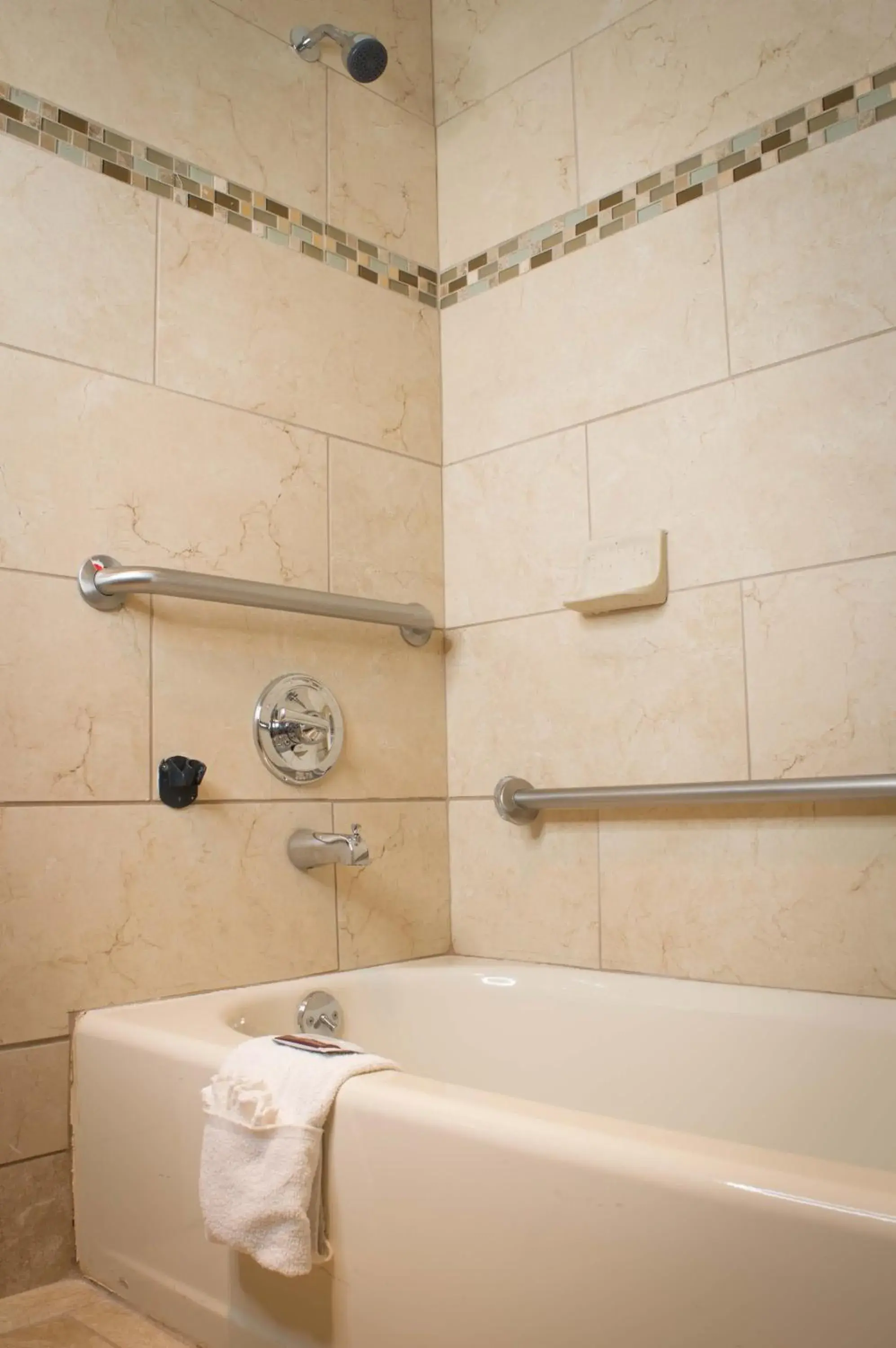 Bathroom in Executive Inn & Suites Sacramento