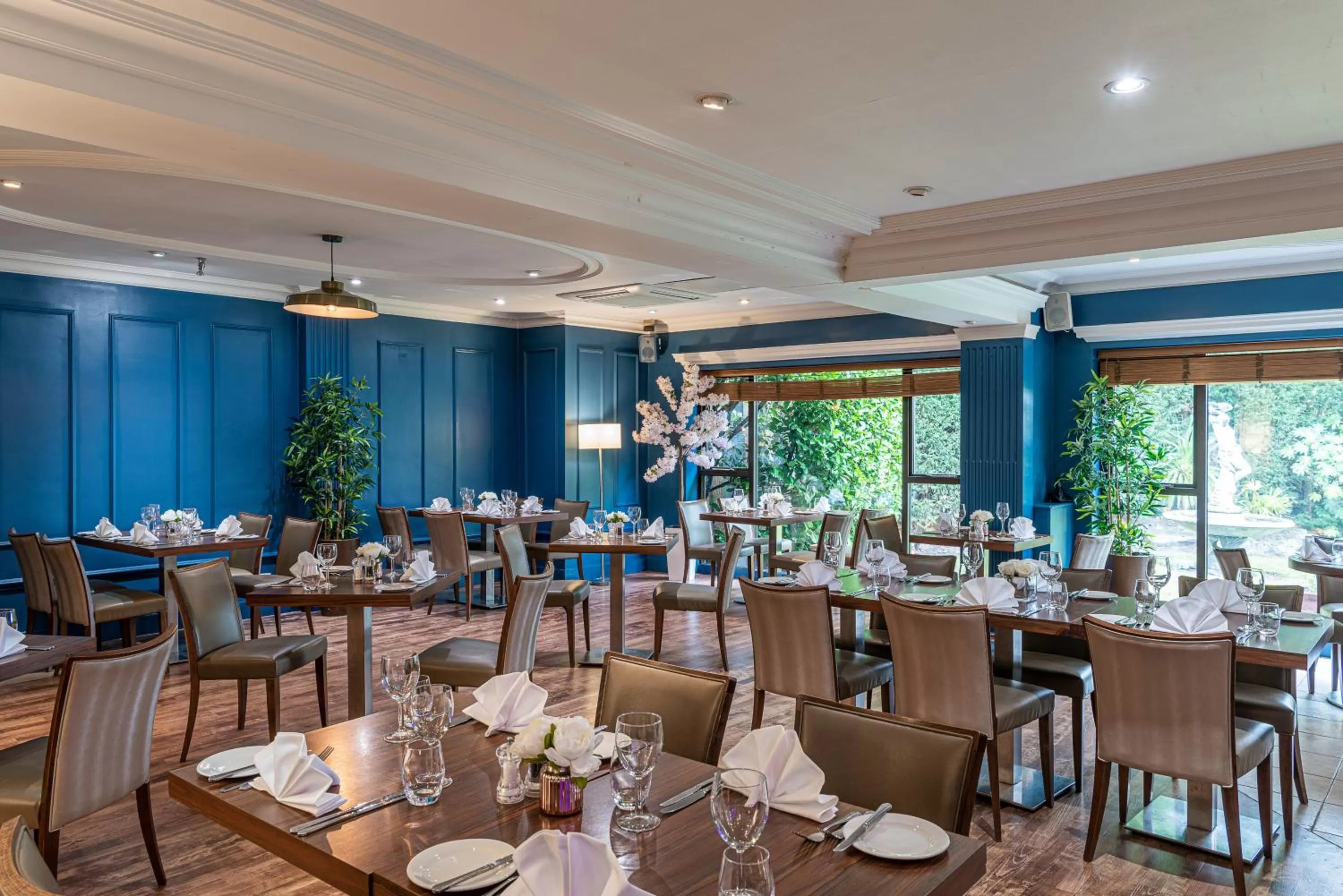 Restaurant/places to eat in Holiday Inn - Manchester - Oldham by IHG