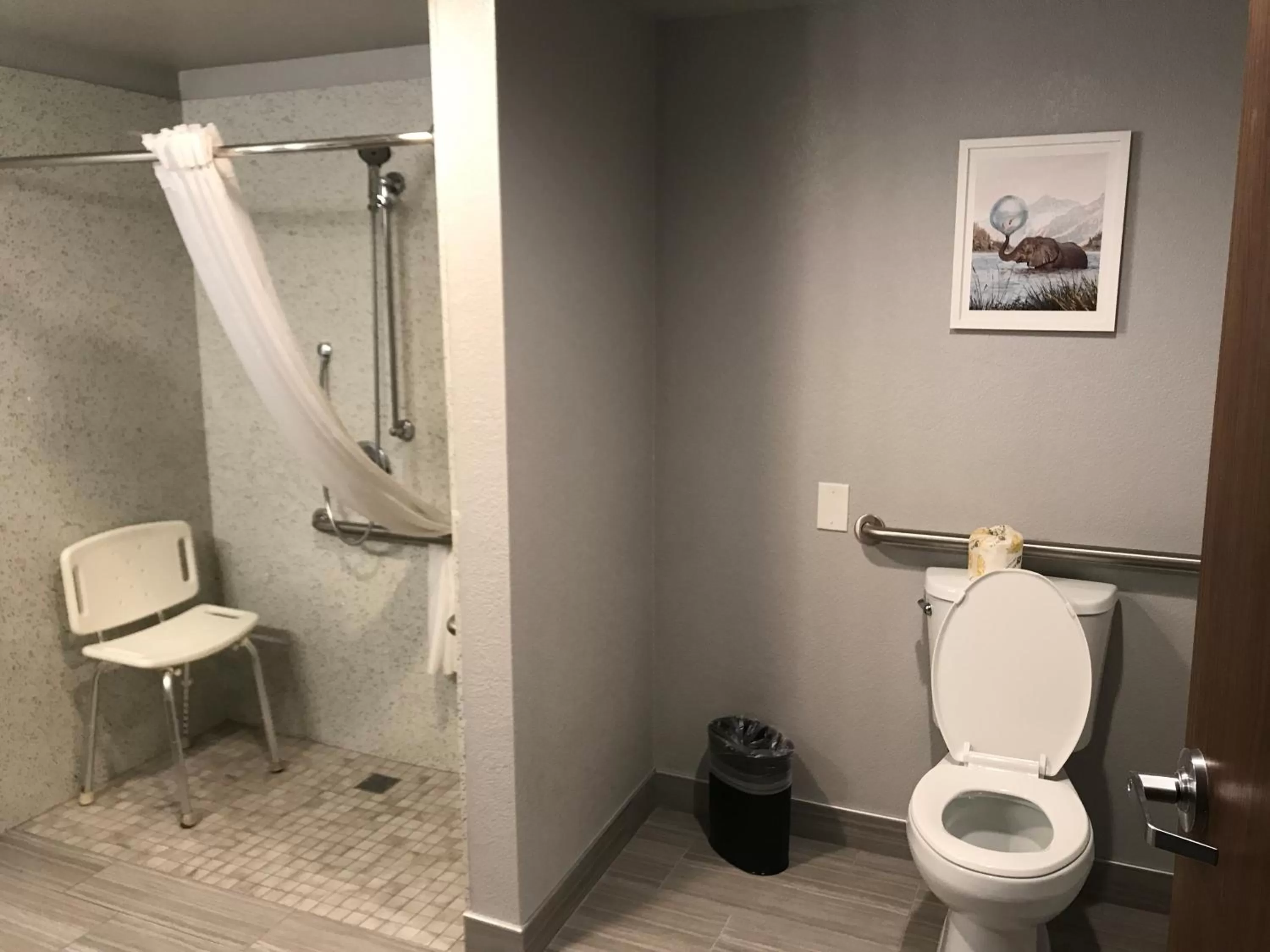 Shower in Amanzi Hotel, an Ascend Collection Hotel