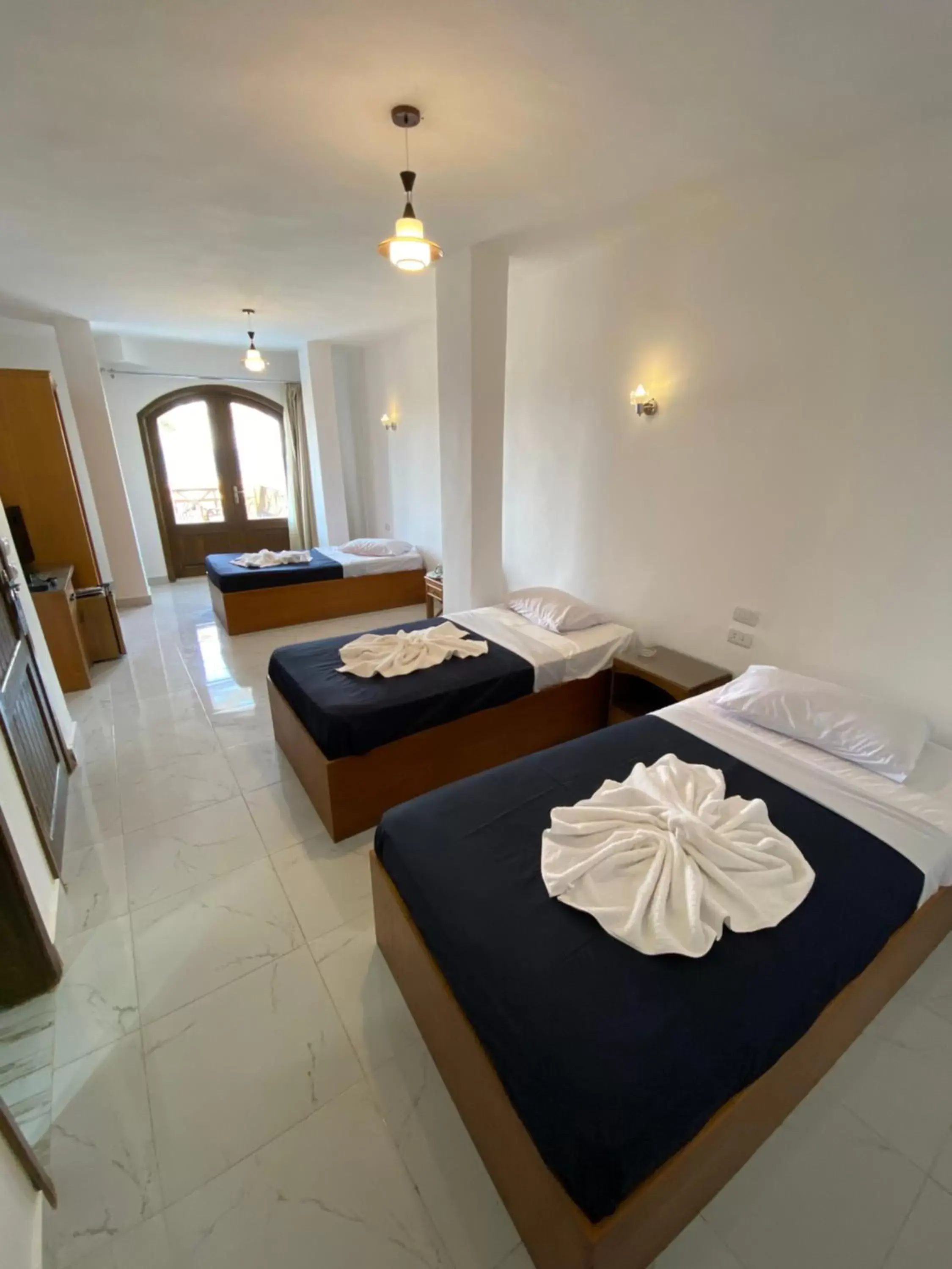 Deluxe Triple Room with Sea View - single occupancy in Penguin Village Dahab Deluxe Triple Room with Sea View - single occupancy in Penguin Village Dahab
